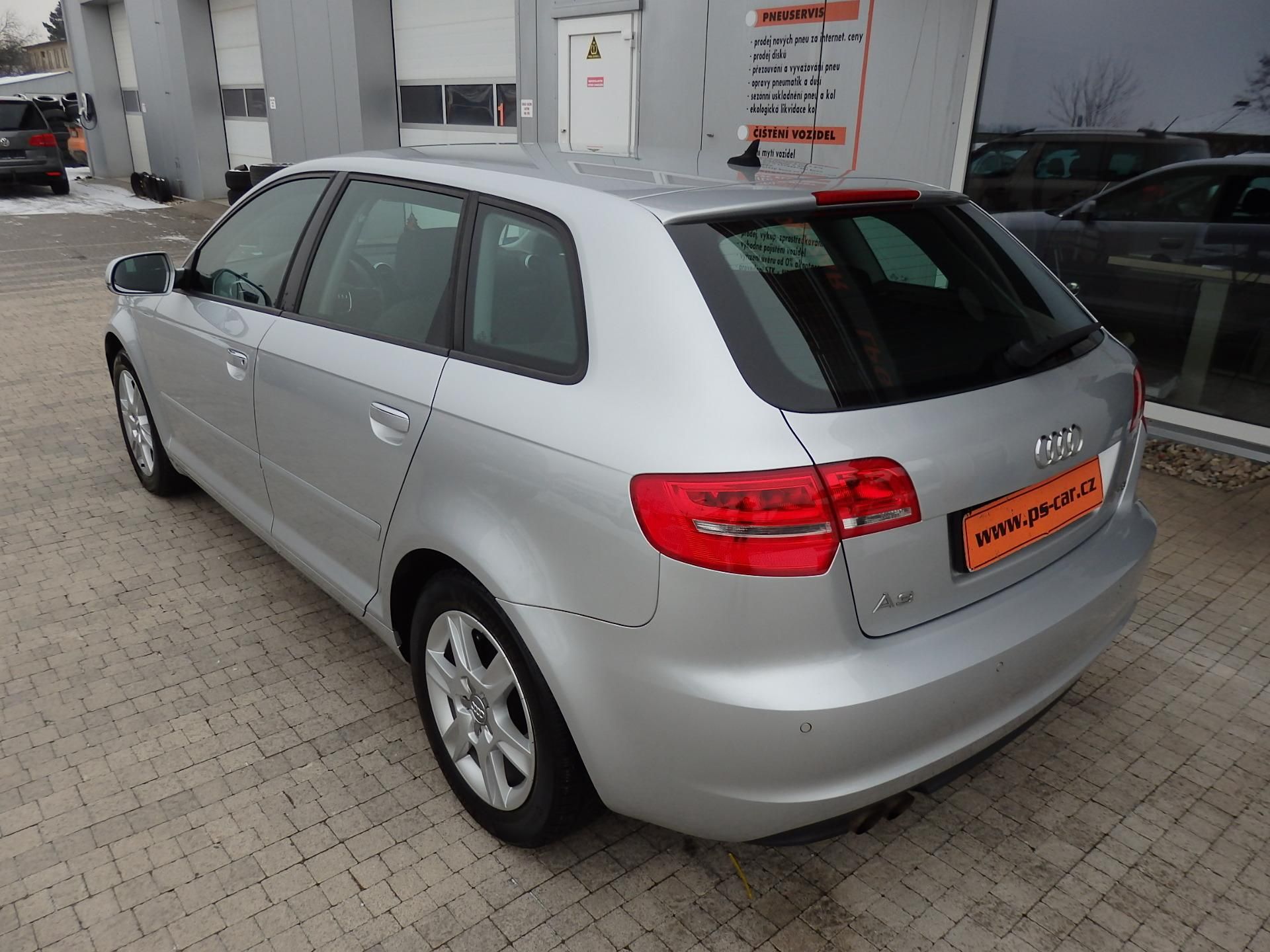 Audi A3, SPORTBACK 1.4 TFSI 6x AIRBAG - fotka 5