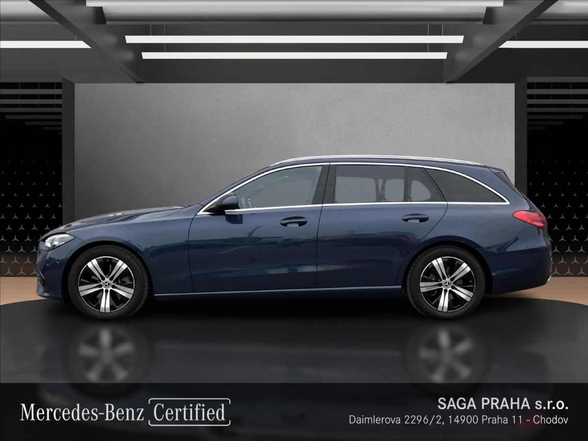 Mercedes-Benz Třídy C, C 300 4MATIC kombi - fotka 2