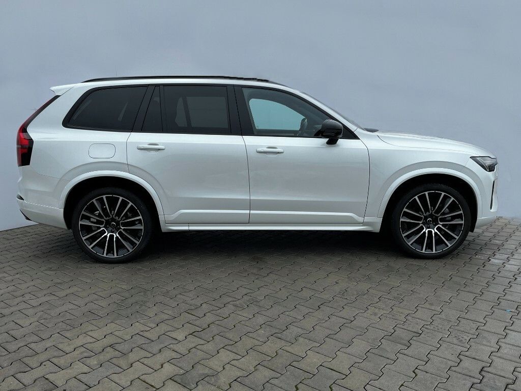 Volvo XC90, Plus Dark T8 AWD 335kW - fotka 4