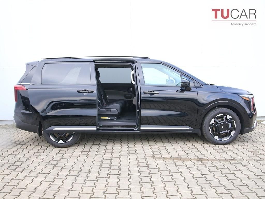 Kia Carnival, 3.5 V6 Benzín Automat 8 Míst - fotka 4