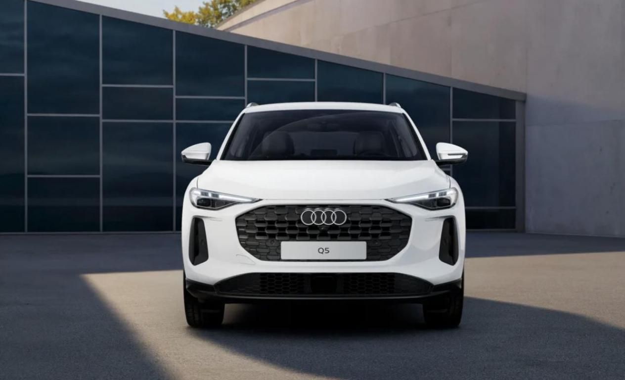 Audi Q5, Nájem již od 19 900,-Kč bez Dp - fotka 3