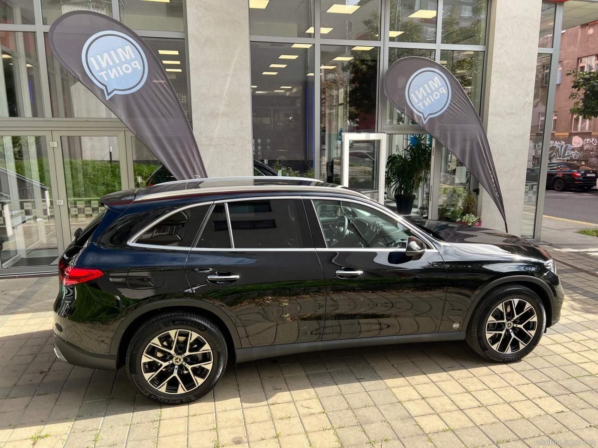 Mercedes-Benz GLC, 200d 4M nájem za 23.800,-Kč be - fotka 4