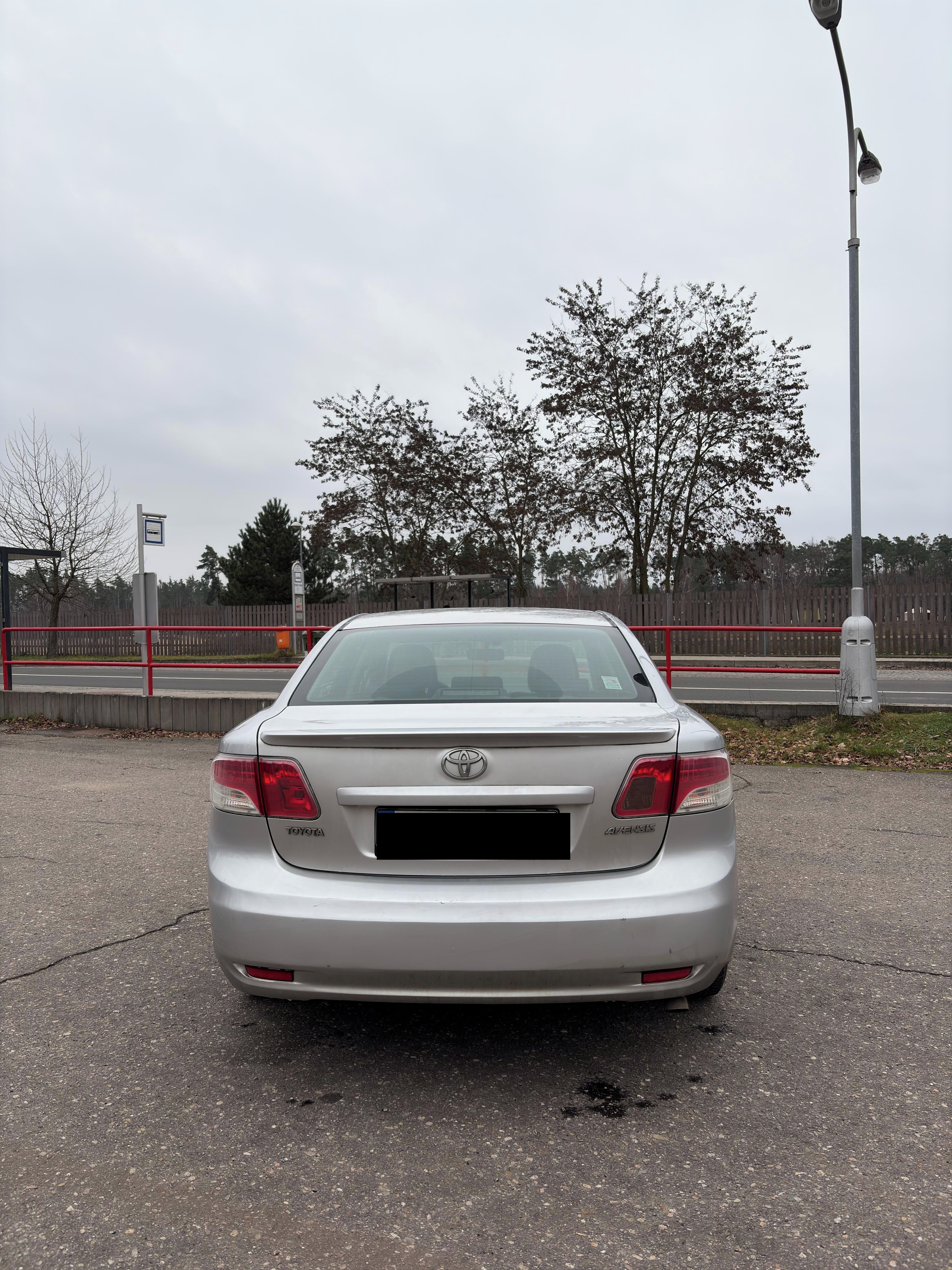 Toyota Avensis, Toyota Avensis T27 - fotka 4