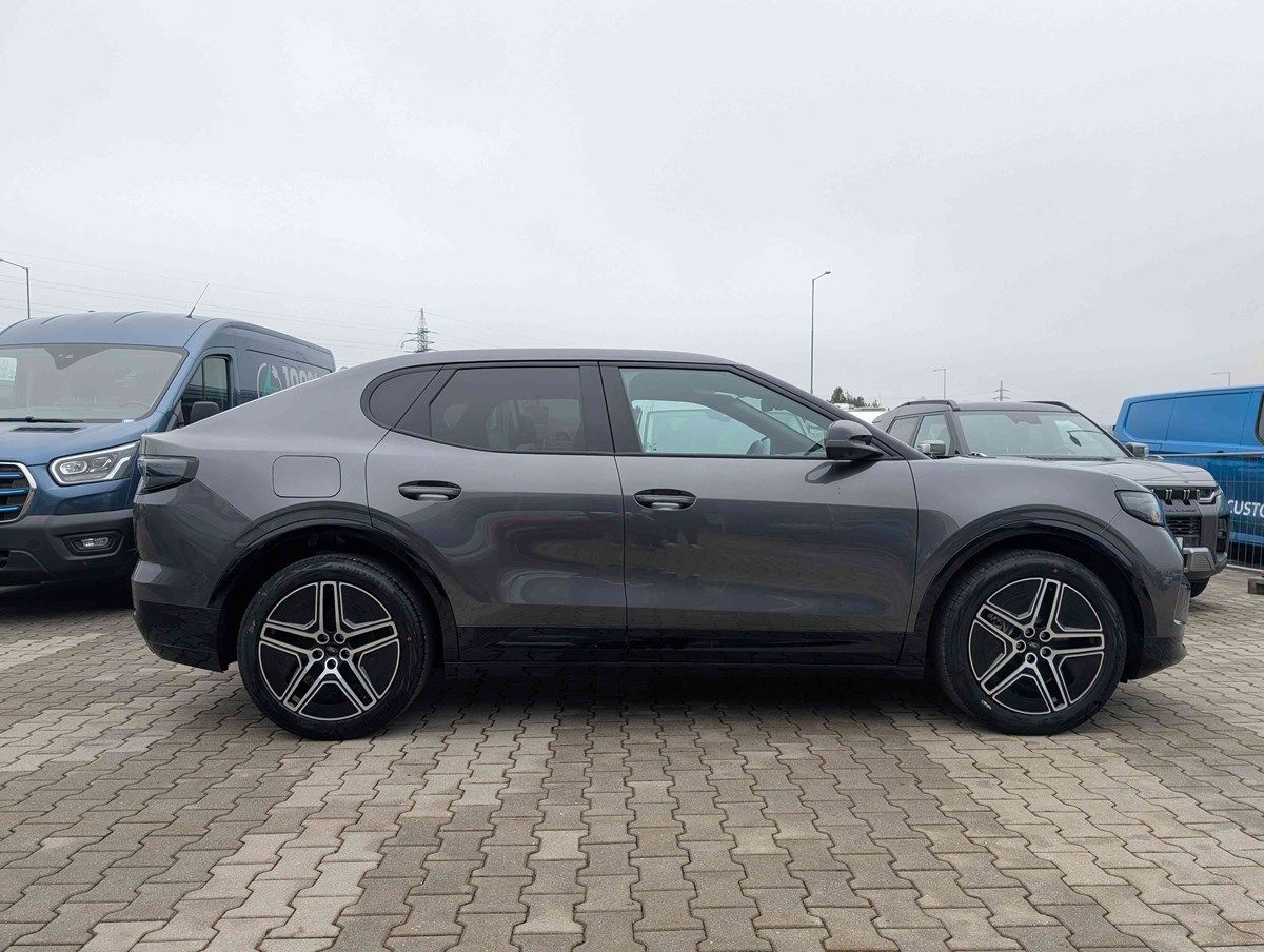 Ford Capri, Premium, 77 kWh prodloužený do - fotka 6