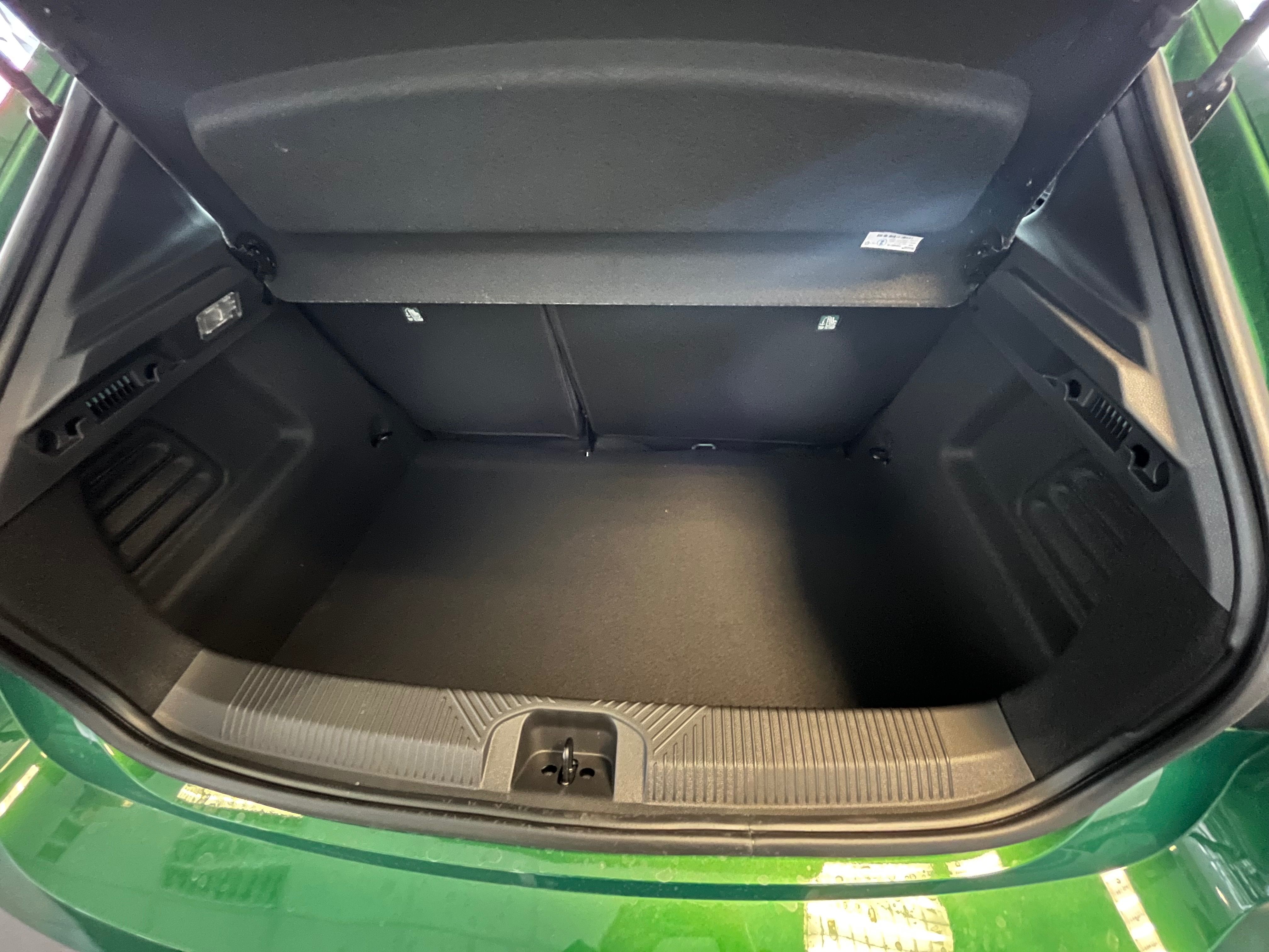 Renault Clio, 6 evolution TCe 115 SKLADEM - fotka 6
