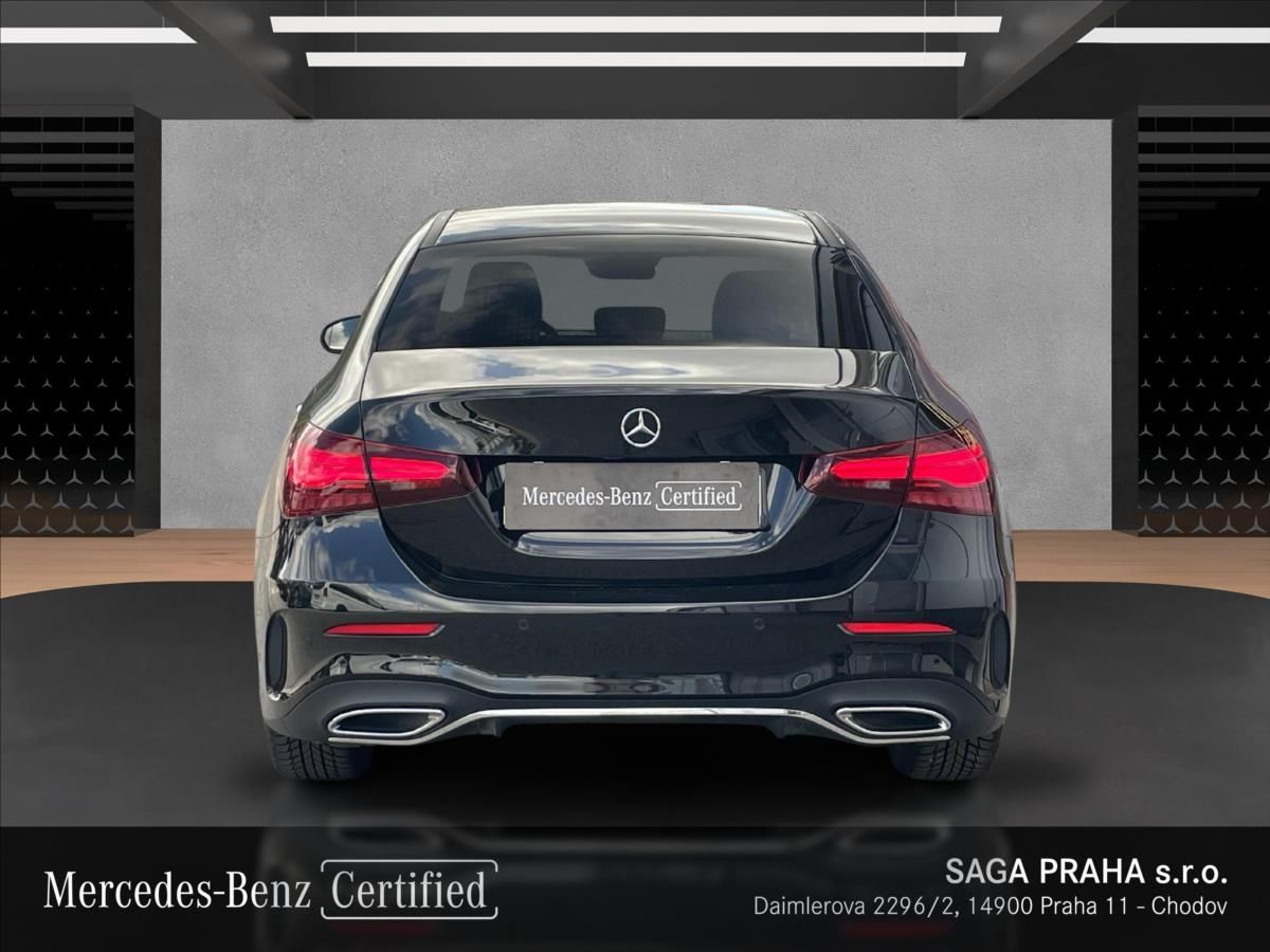 Mercedes-Benz Třídy A, A 200d sedan AMG Style Edition - fotka 4