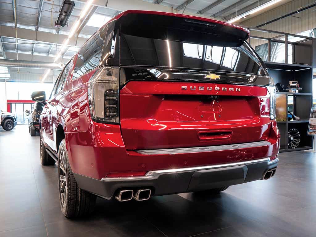 Chevrolet Suburban, 6.2 V8 High Country 2026 - fotka 3