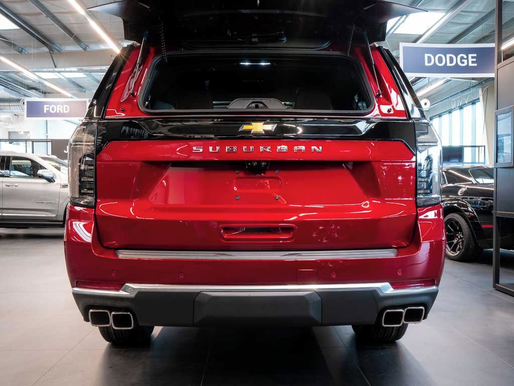 Chevrolet Suburban, 6.2 V8 High Country 2026 - fotka 6