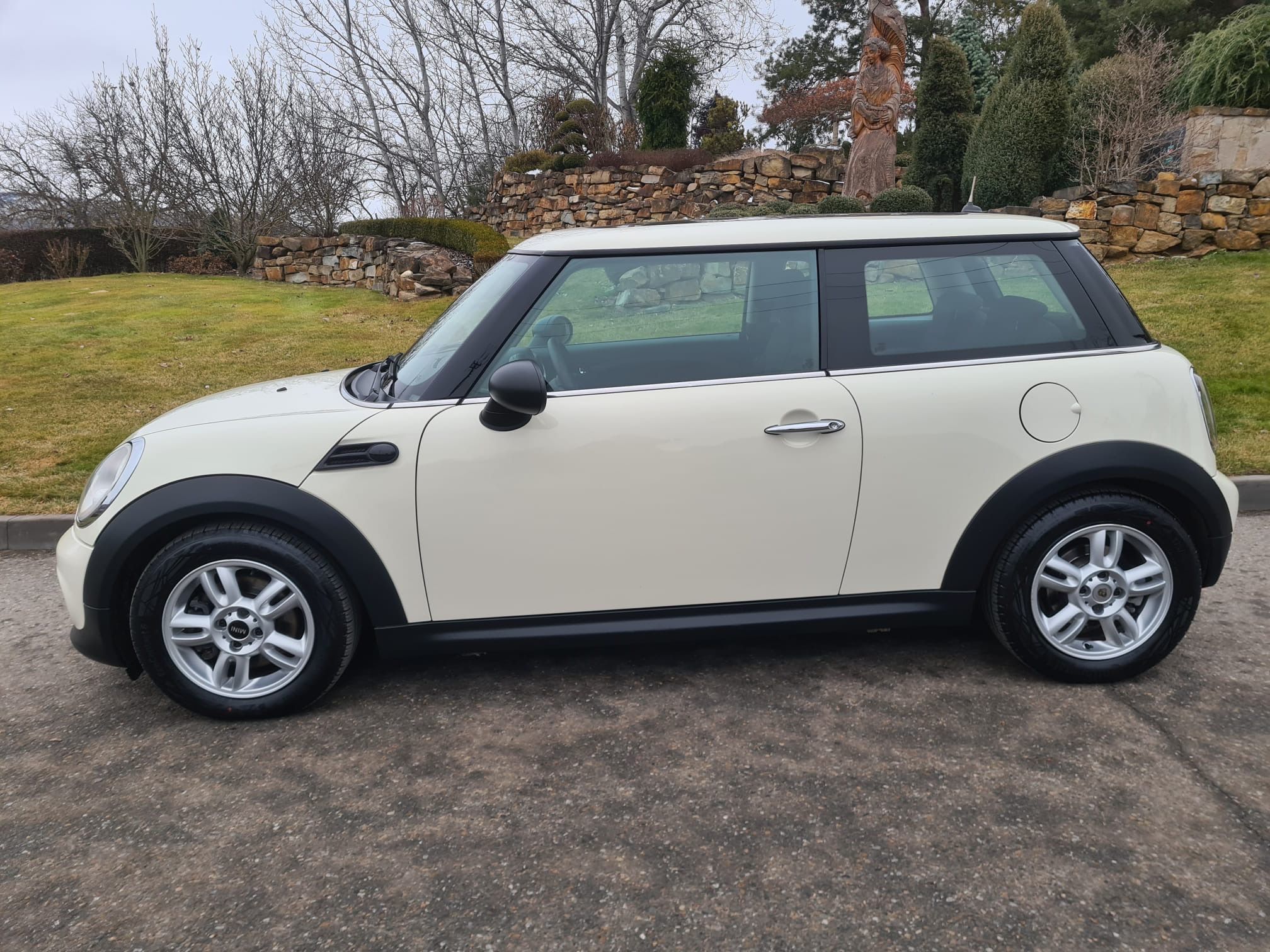 Mini One, 1.6i 72KW AUT PANORAMA - fotka 5