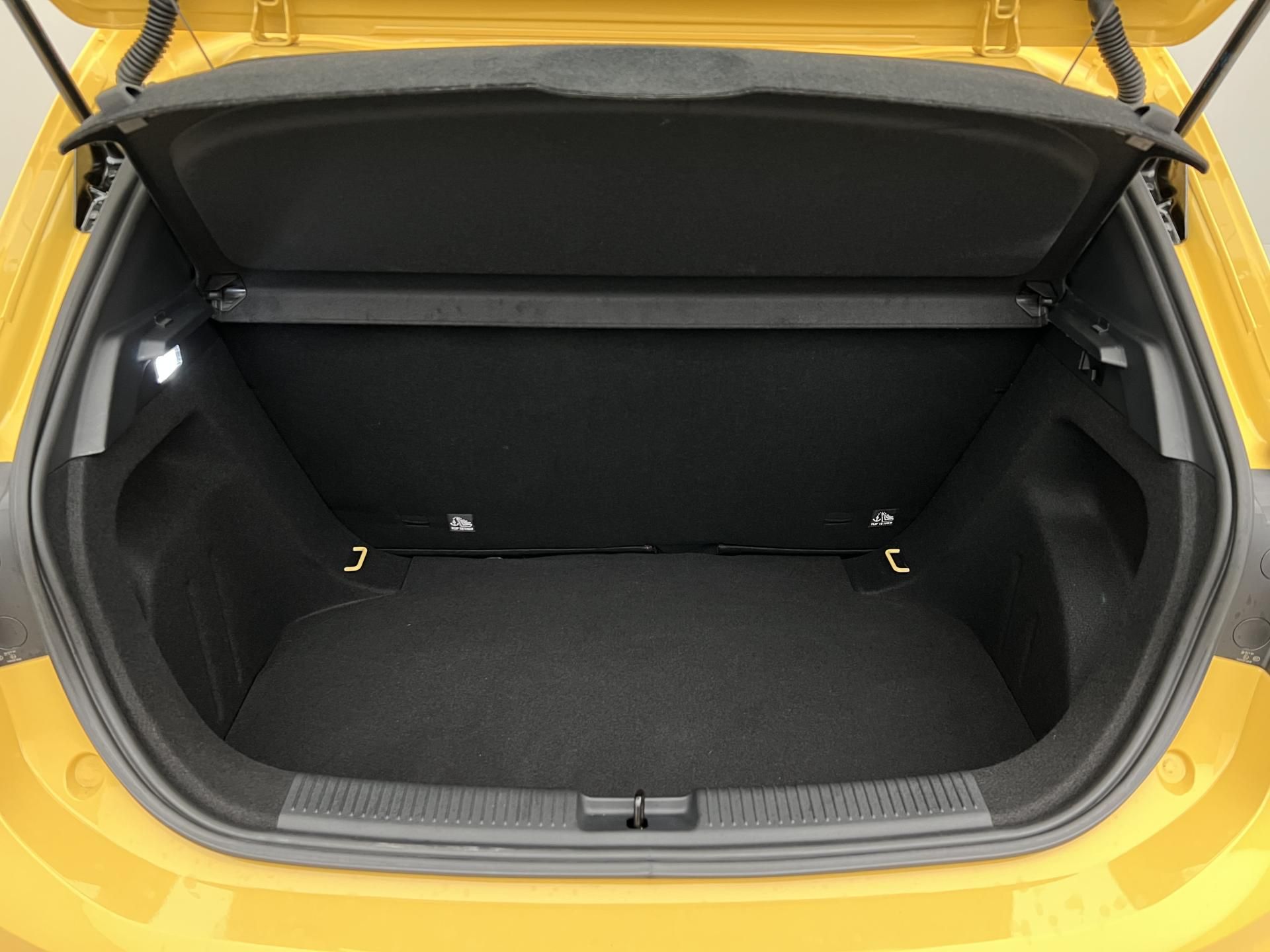 MG MG3, 1.5 EMOTION Hybrid+ AUT CZ - fotka 5
