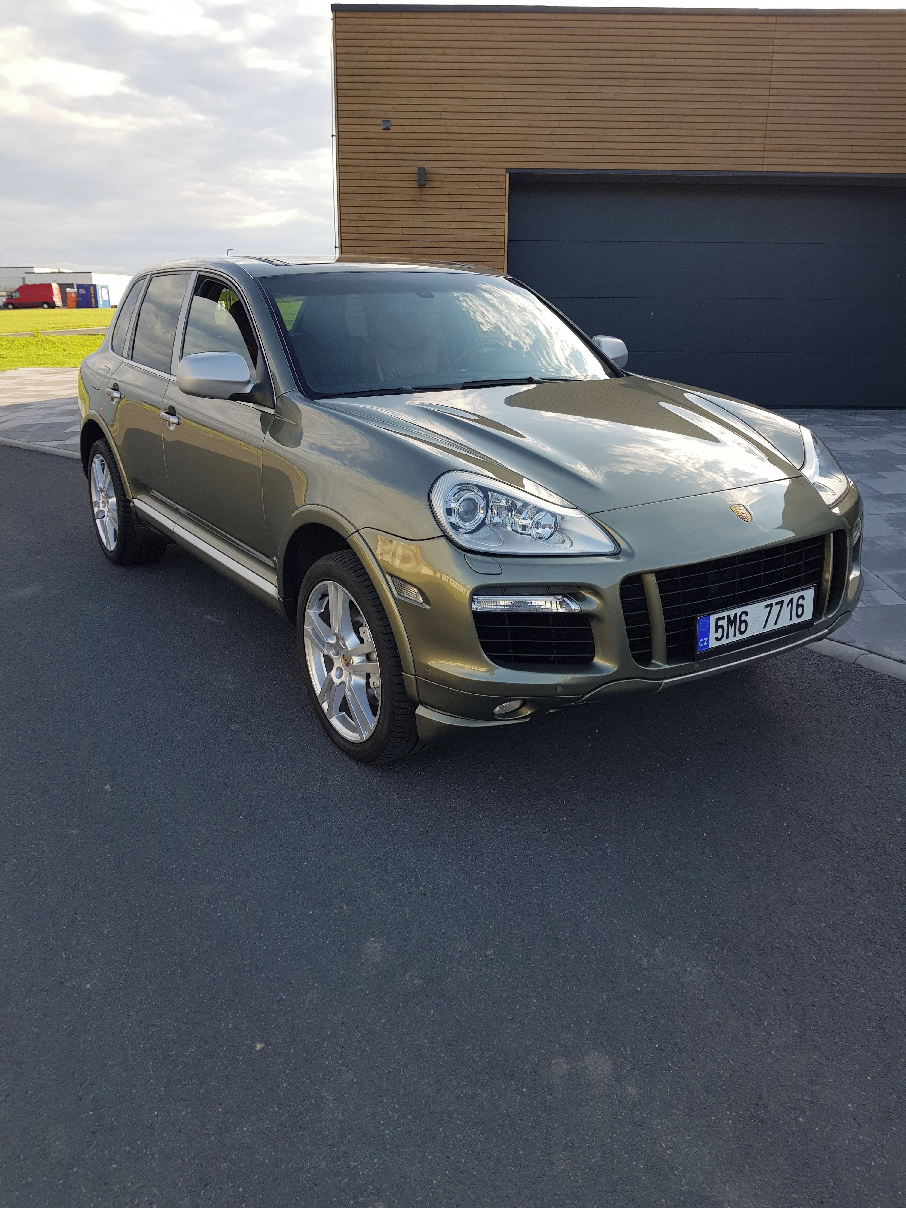 Porsche Cayenne, S 4.8 TOP STAV - fotka 2