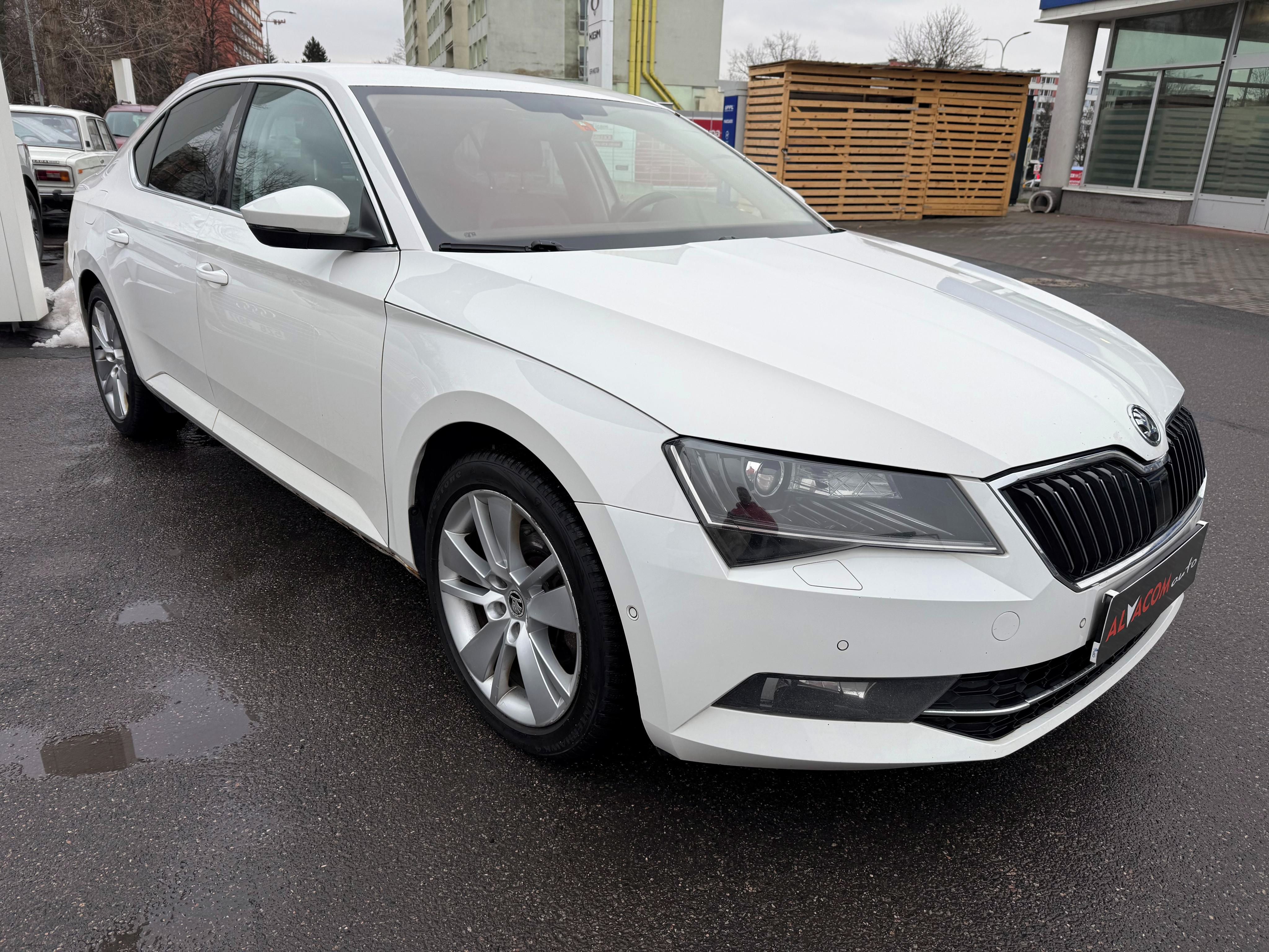 Škoda Superb, 2.0 TDI 140kW - fotka 4