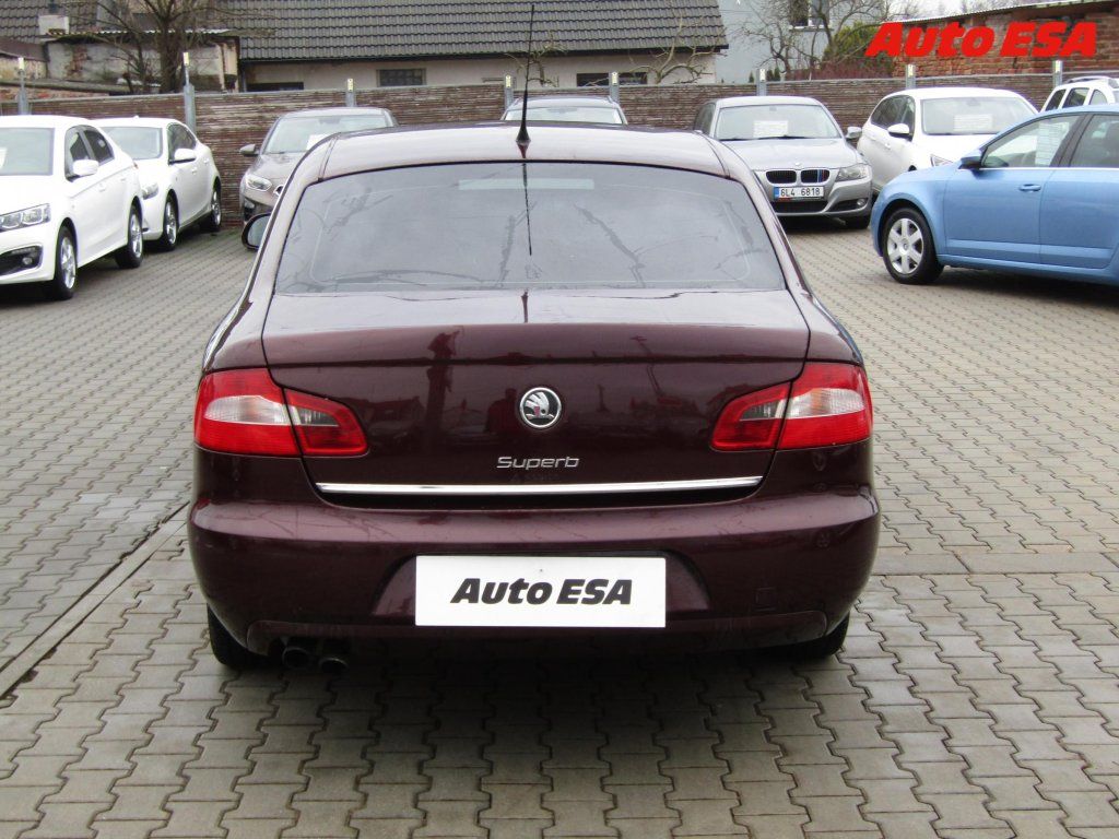 Škoda Superb, 2.0 TDi,ČR,Xenon,AC - fotka 5