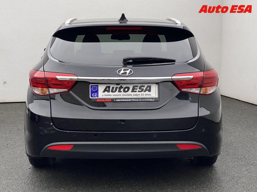 Hyundai i40, 1.7 CRDi,ČR,AC - fotka 5