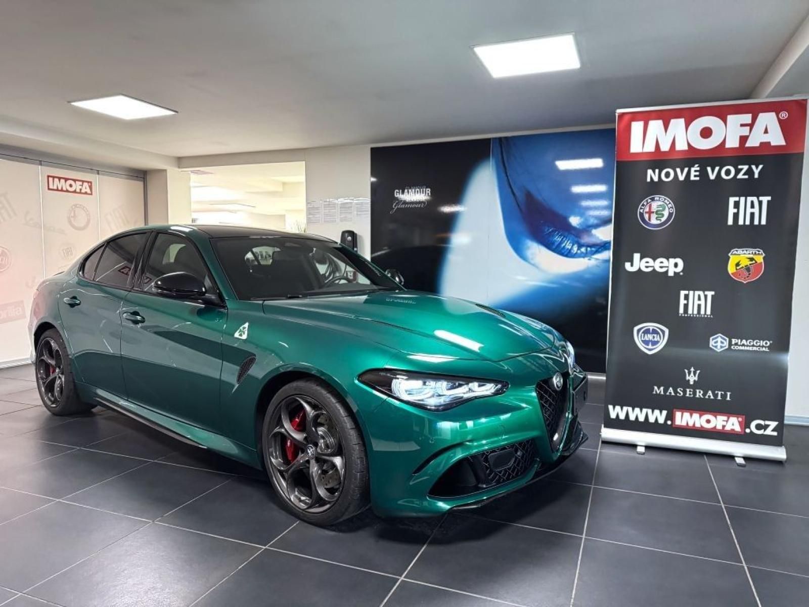 Alfa Romeo Giulia, 2.9 V6 BiTurbo 520k QV Carbon