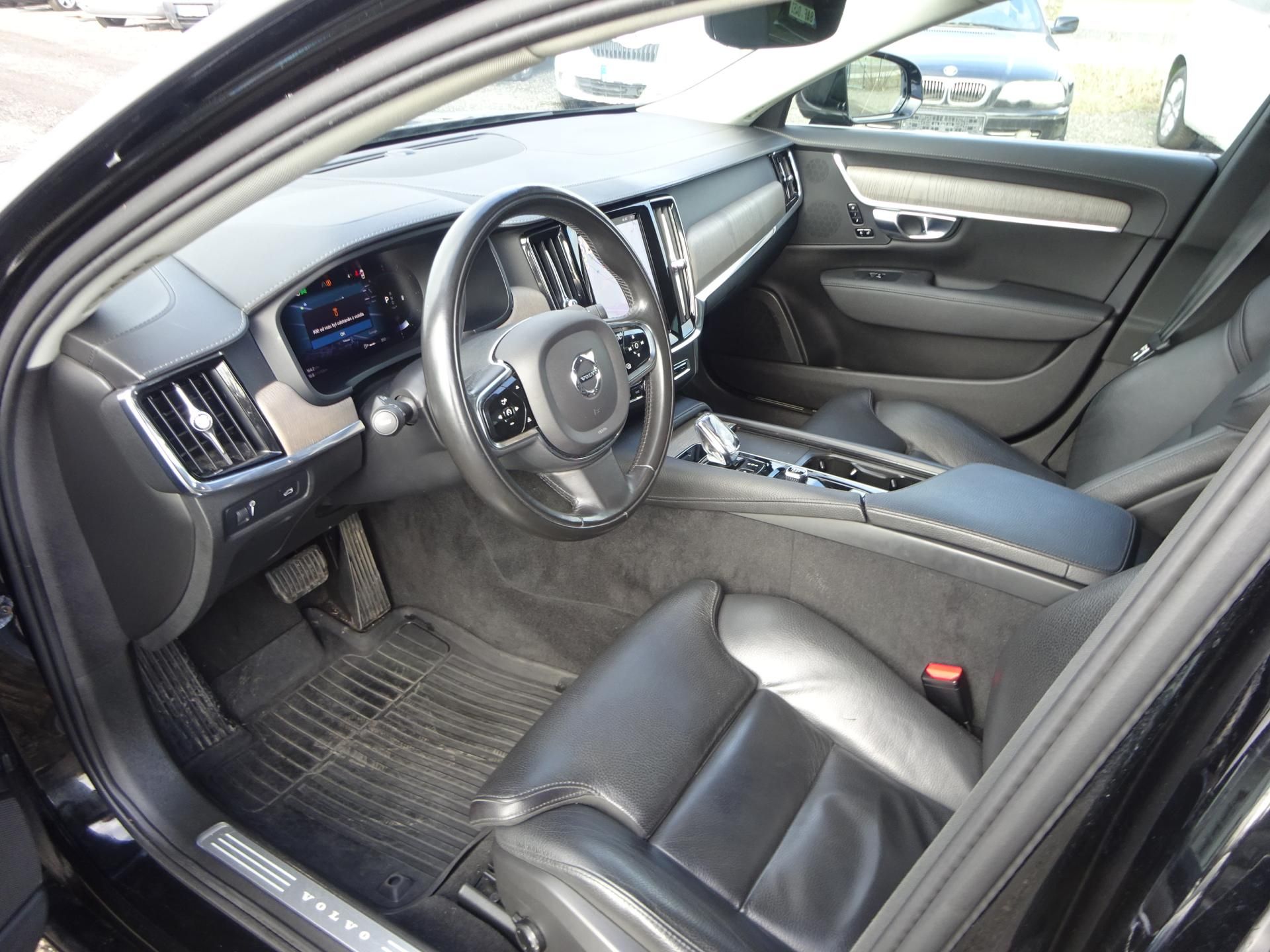 Volvo S90, AWD 173kW Inscription ČR DPH - fotka 4