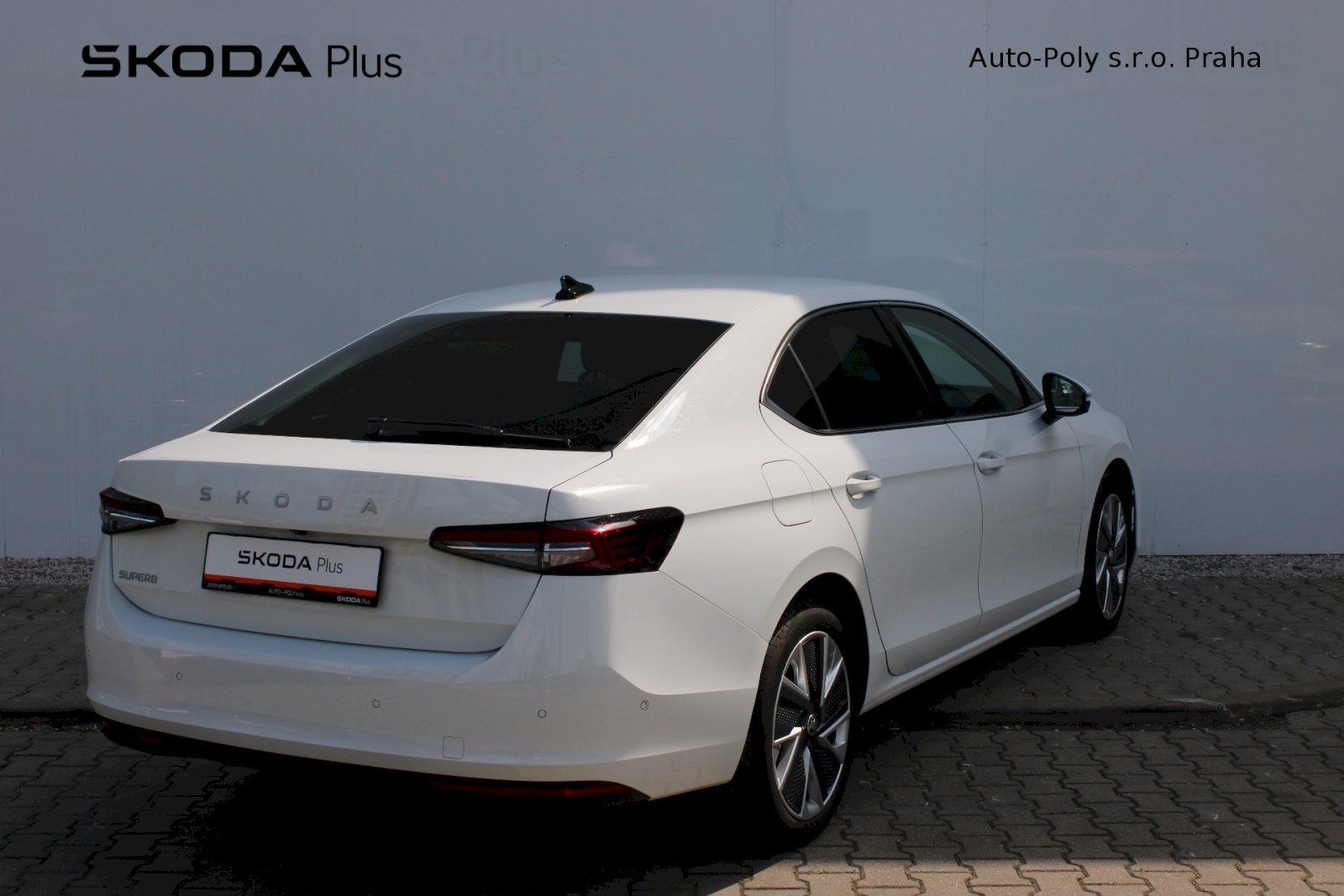 Škoda Superb, Selection 1,5 TSI 110kW DSG - fotka 2