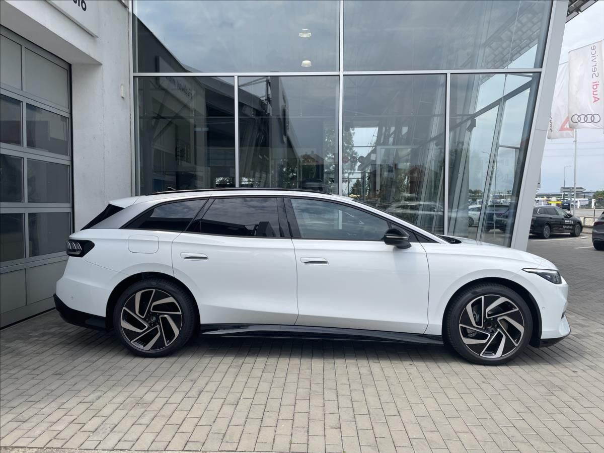Volkswagen ID.7 Tourer, 210 kW 77kWh  Pro - fotka 4