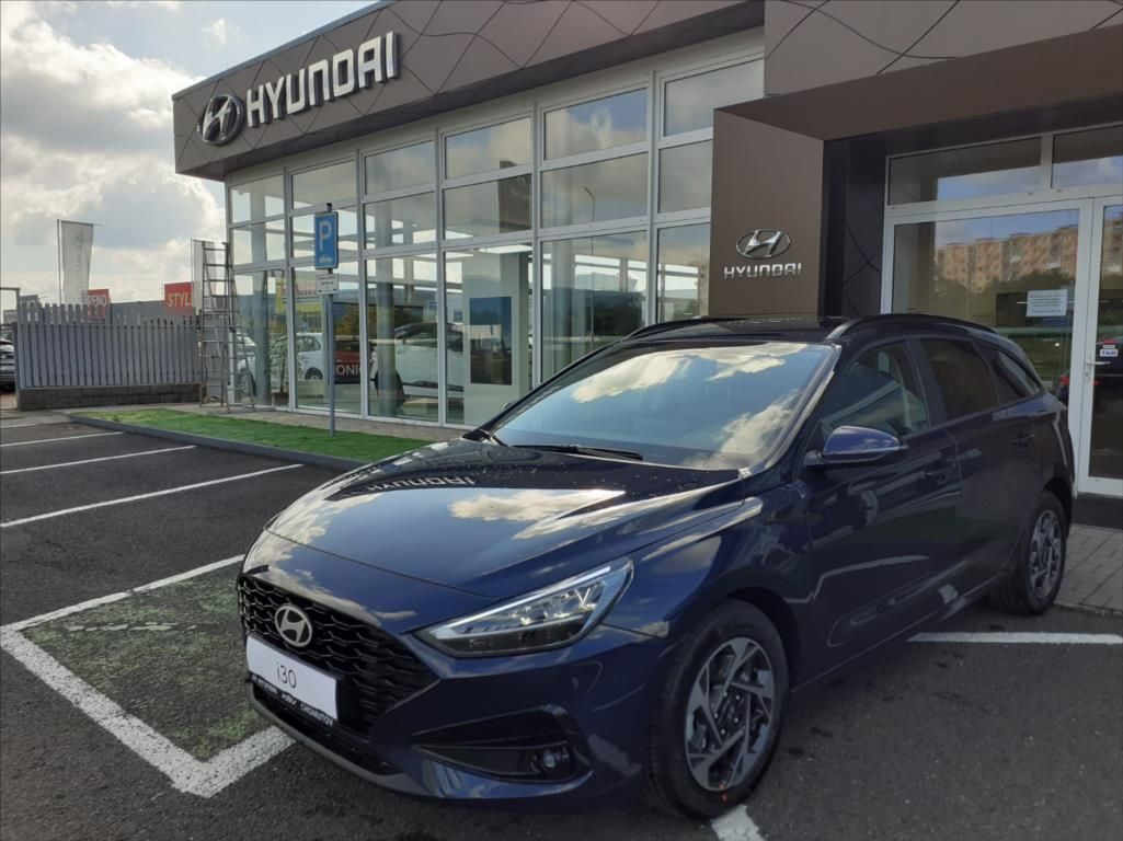 Hyundai i30, 1,0 T-GDI MT KOMBI SMART HEAT