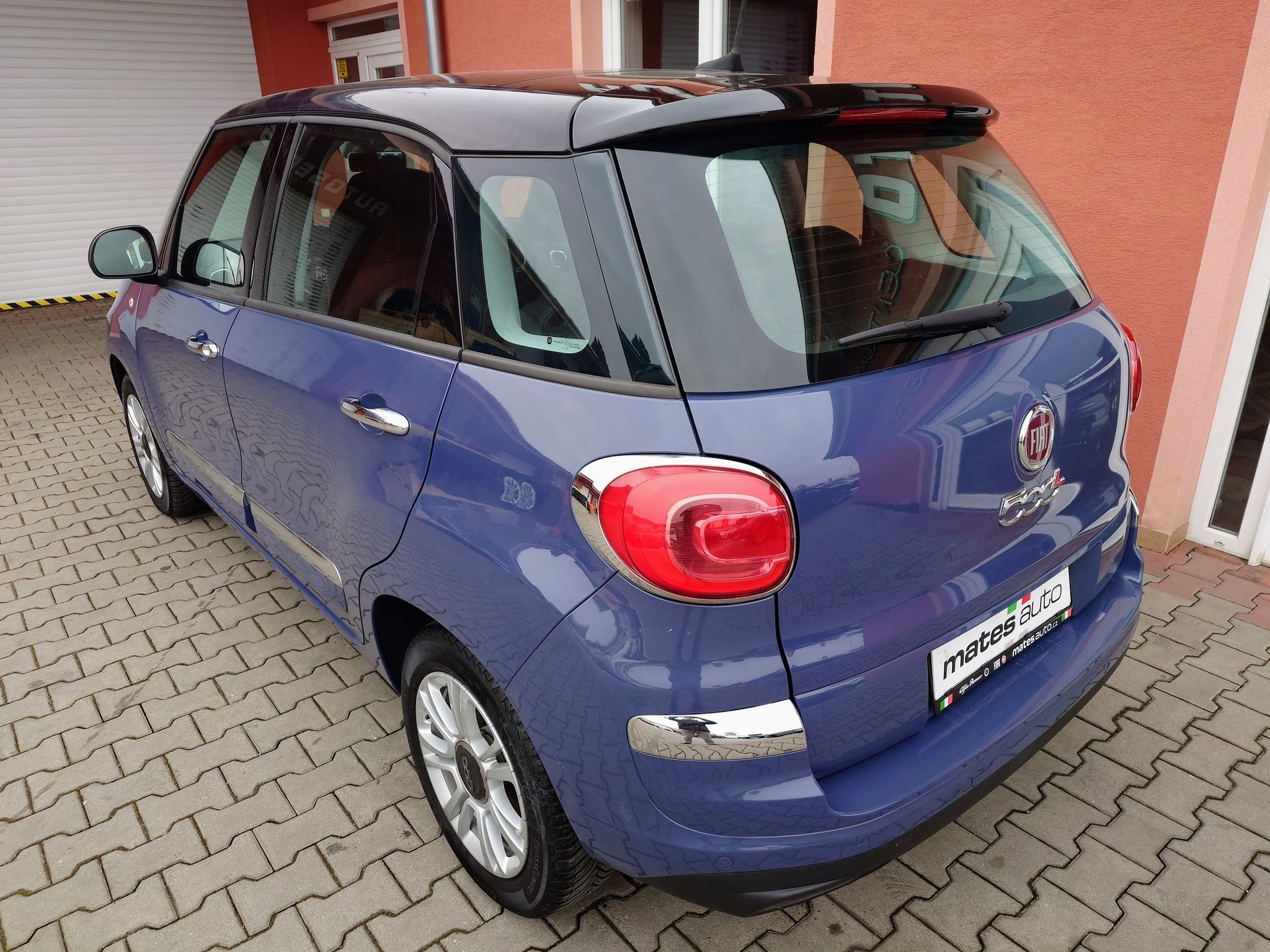 Fiat 500L, 1.4 Turbo Lounge 88kW - fotka 3
