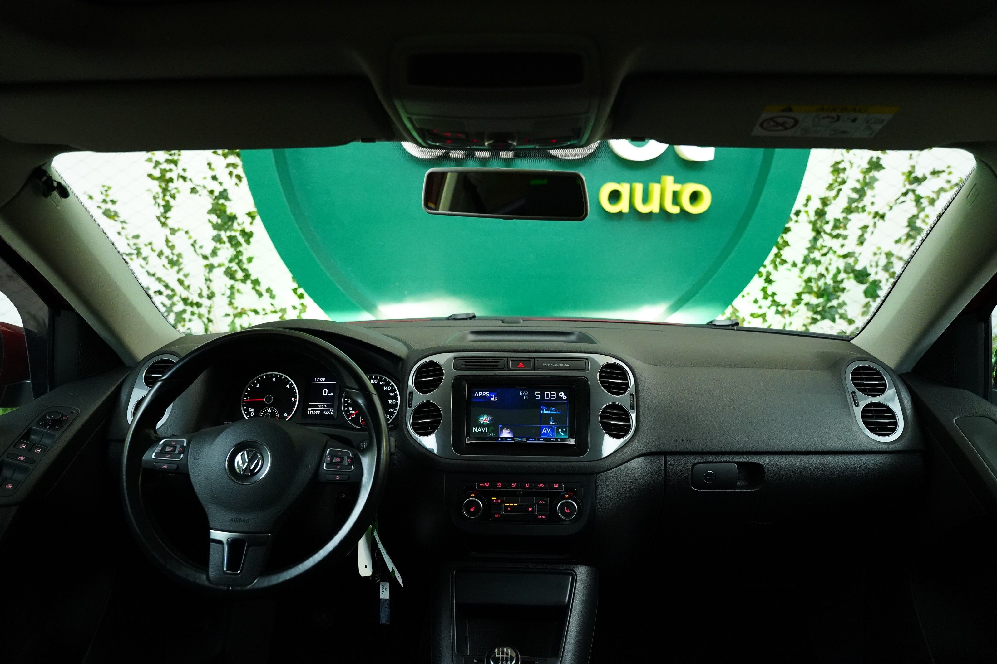 Volkswagen Tiguan, 2.0 TDI 103 kW 4Motion - fotka 5