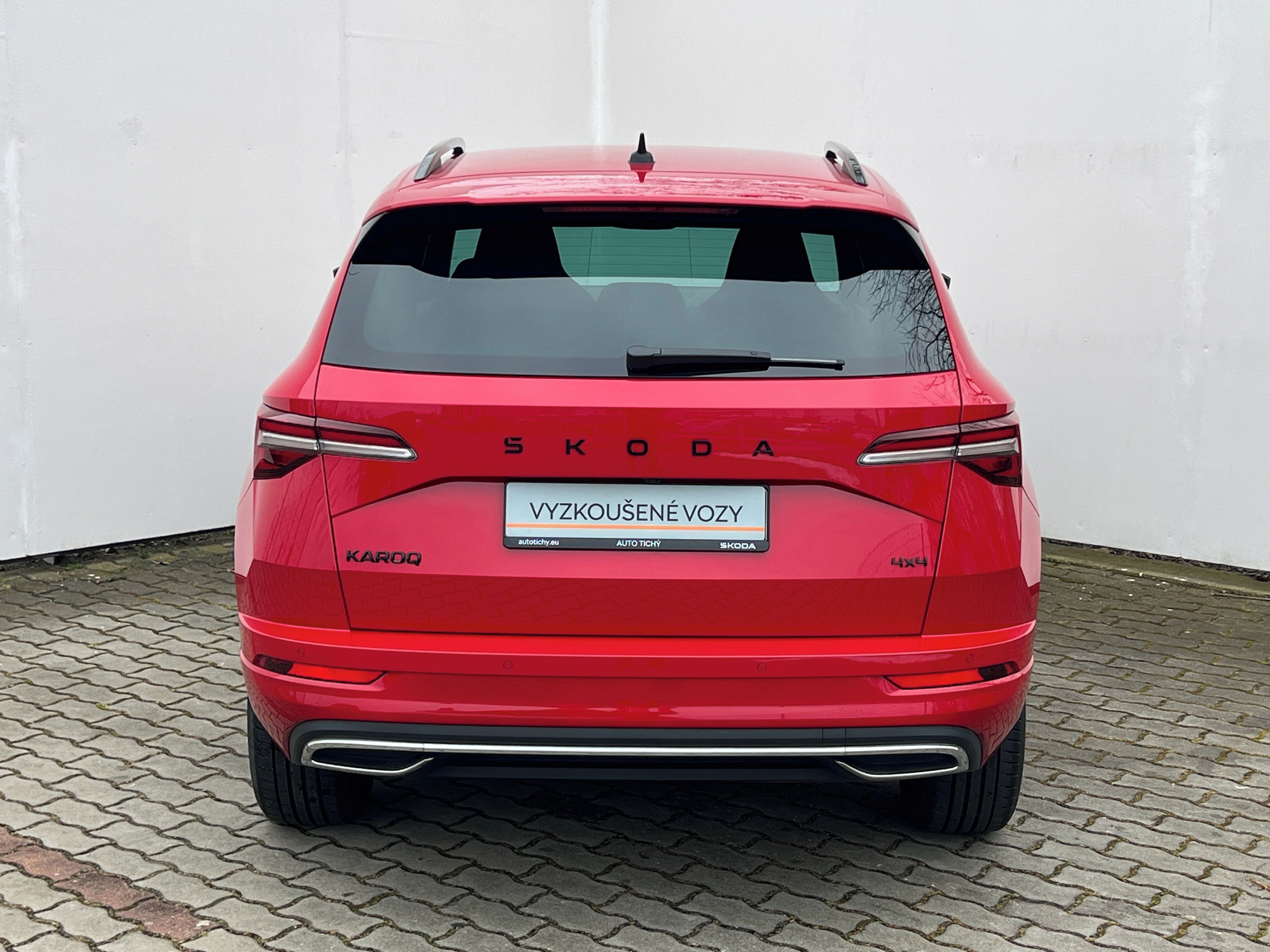 Škoda Karoq, 2,0 TSI / 140 kW Sportline 4x4 - fotka 6