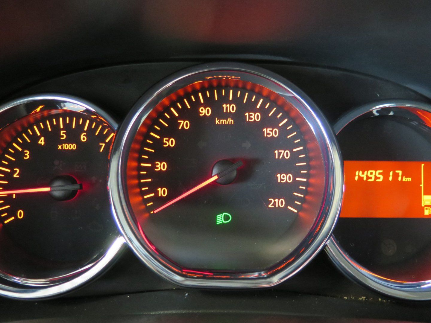 Dacia Lodgy, 1.2TCe,navi,klima,výhřev,kůže - fotka 6