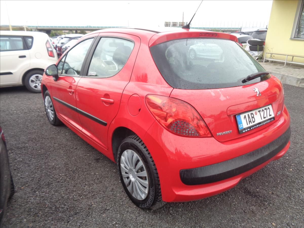 Peugeot 207, 1,4 - fotka 5