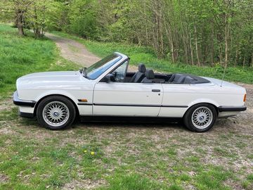 E30 320i Cabrio chromák, 6V