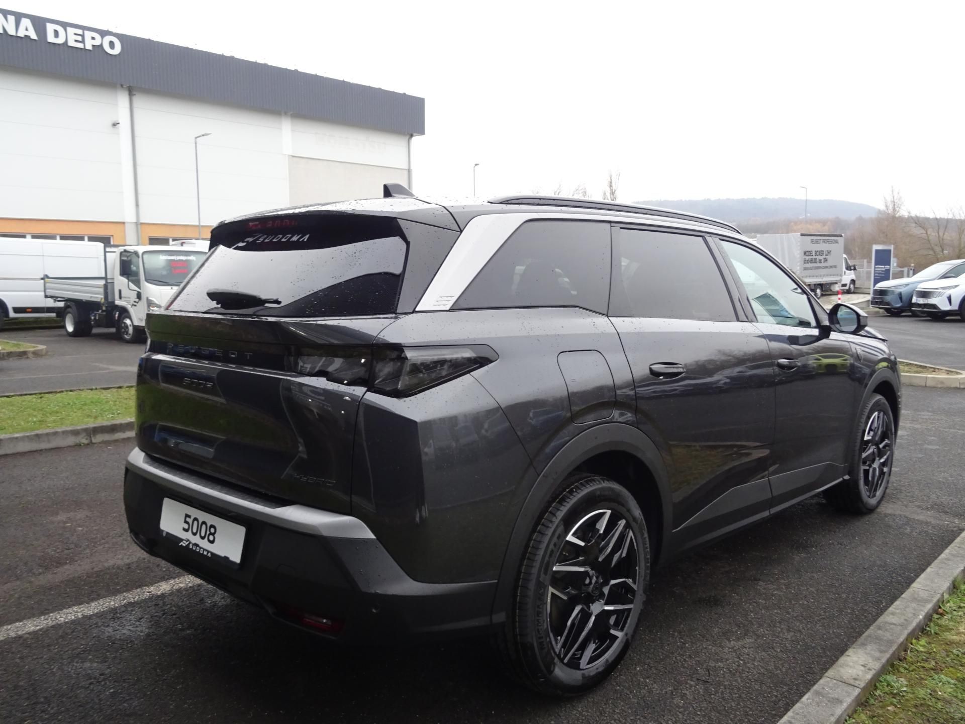 Peugeot 5008, GT Hybrid 145 e-DCS6 - fotka 4