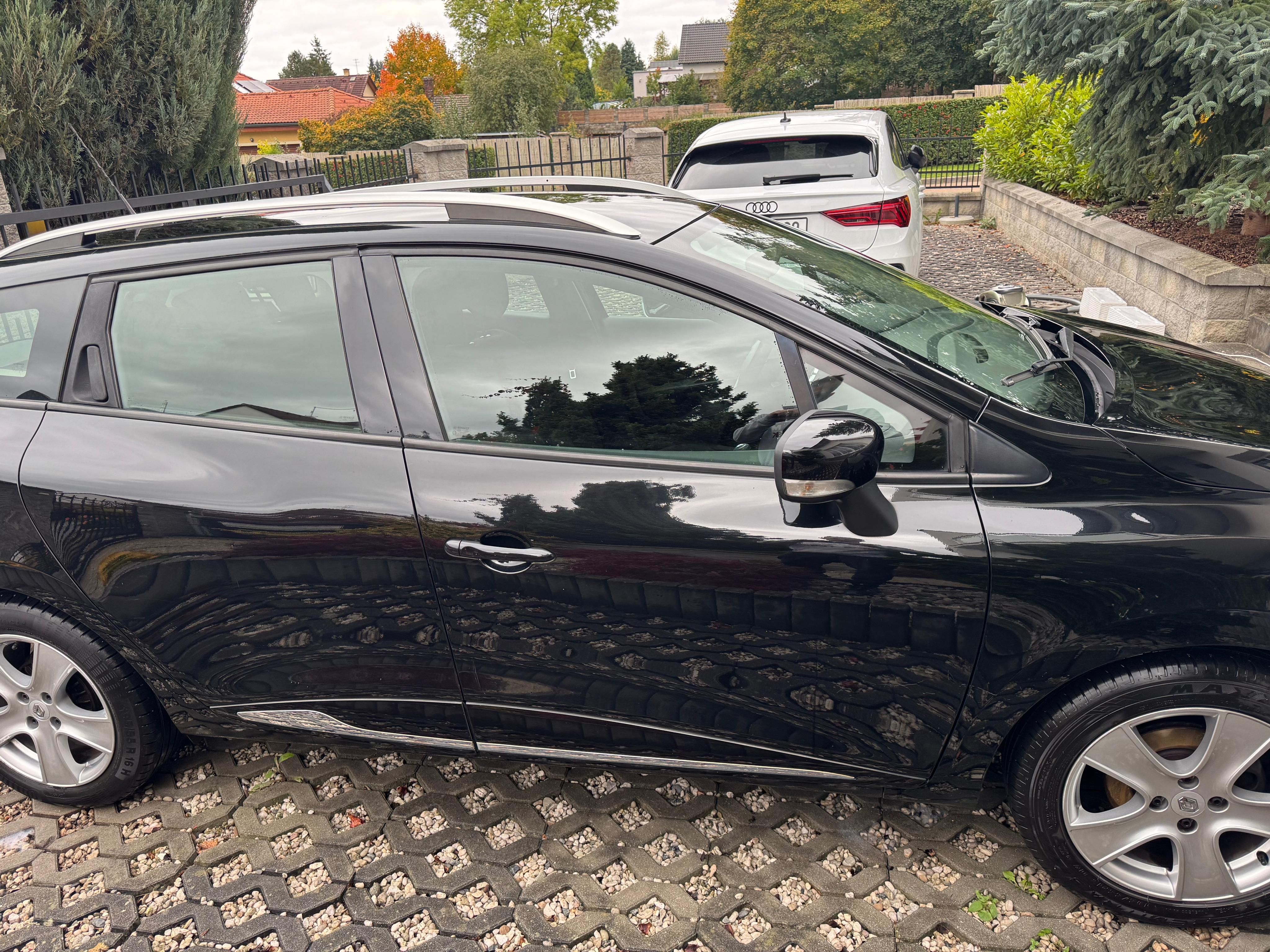 Renault Clio - fotka 4