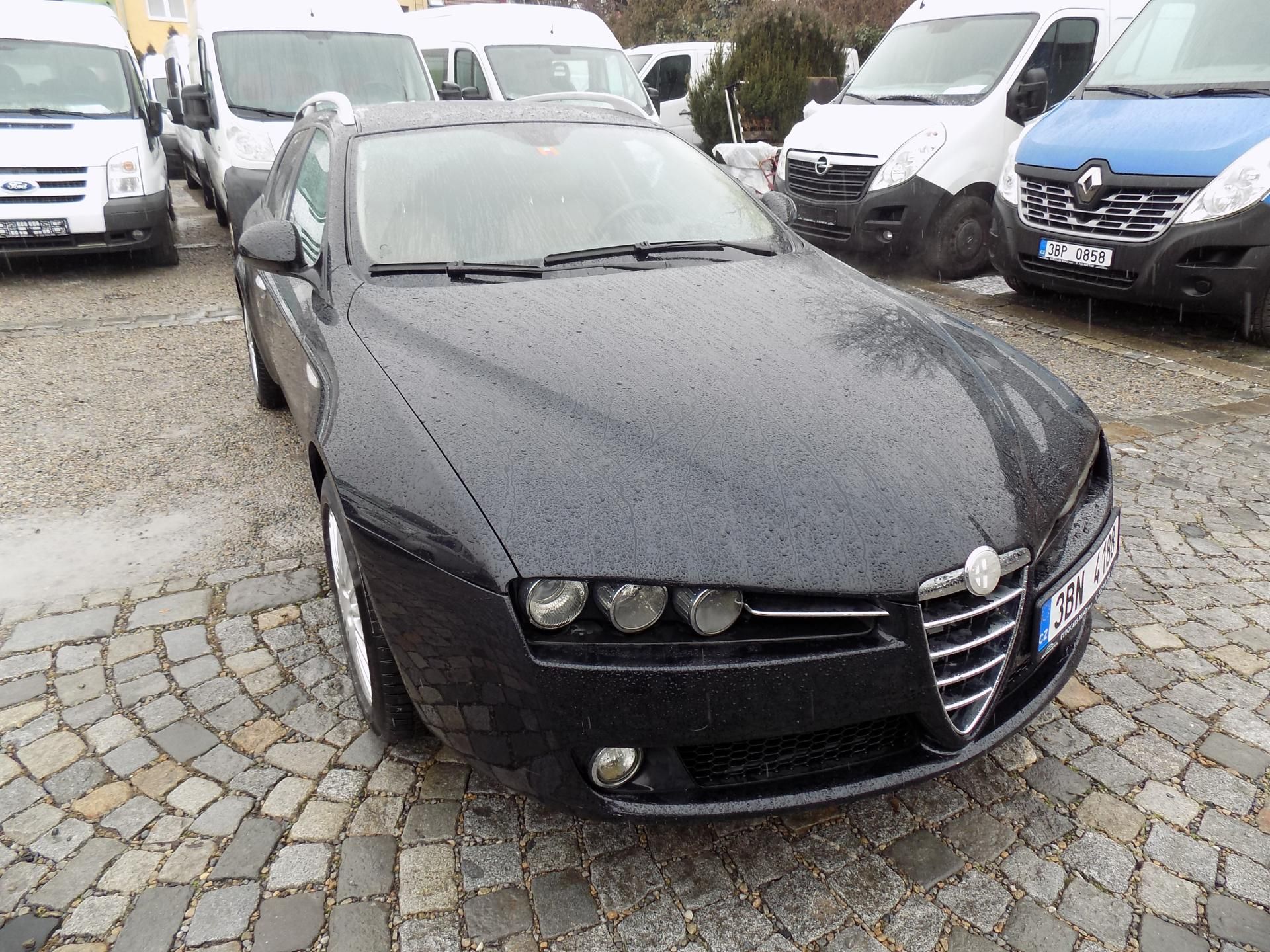 Alfa Romeo 159, 3,2 JTS 191 KW  Q4 SPORTWAGON - fotka 4