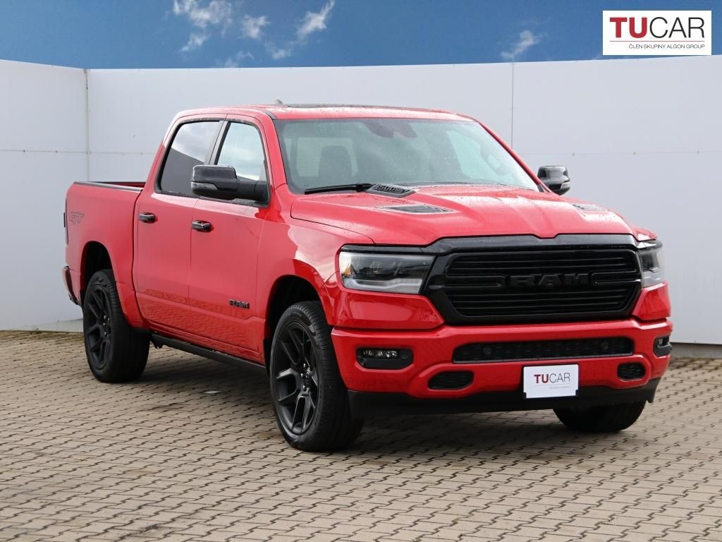 RAM 1500, Laramie G/T 5.7 HEMI E-Torque - fotka 2