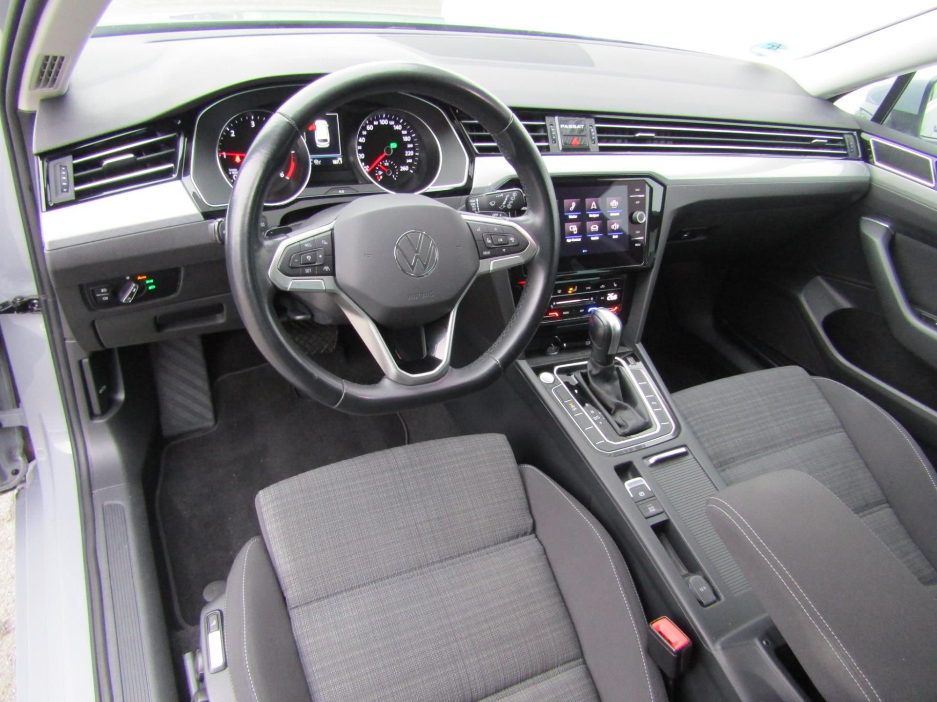 Volkswagen Passat, Variant 2.0 TDI 110KW DSG - fotka 5