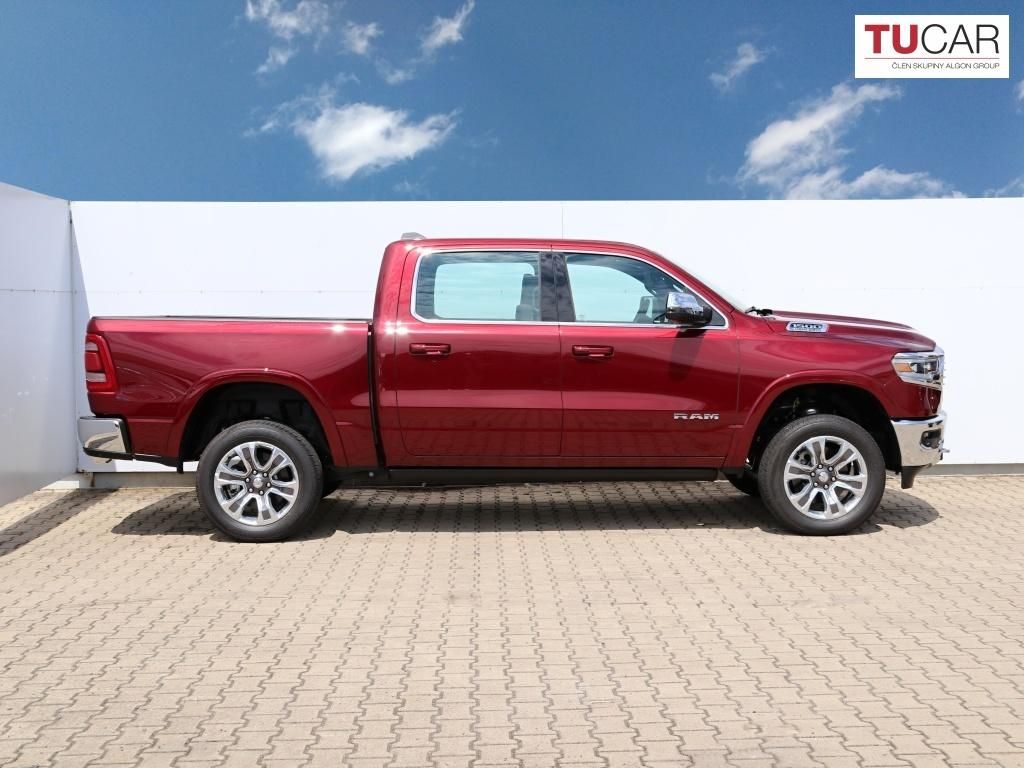 RAM 1500, Longhorn 5.7 V8 Hemi - fotka 5