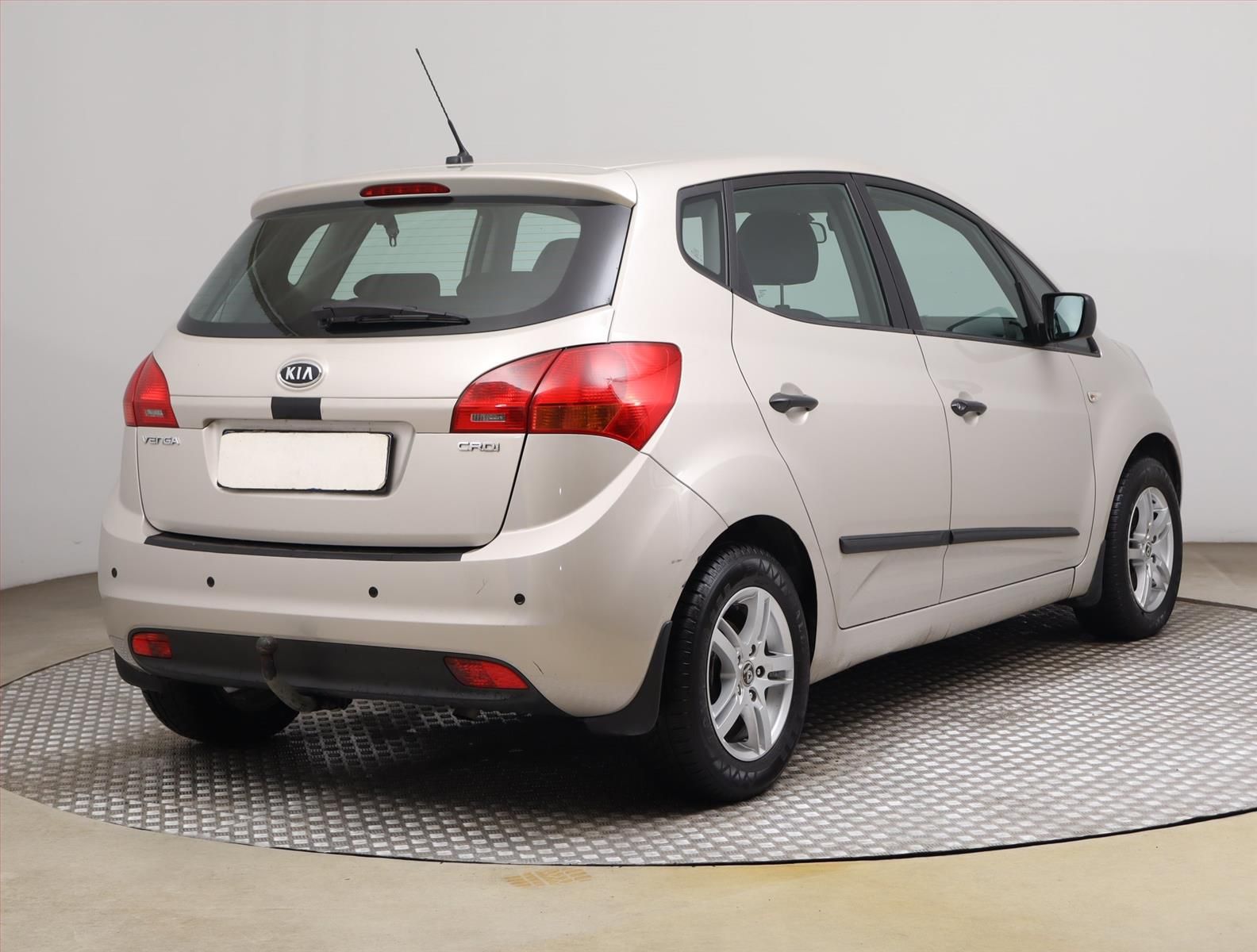 Kia Venga, 1.4 CRDi, NOVÁ CENA, ČR,1.maj - fotka 5