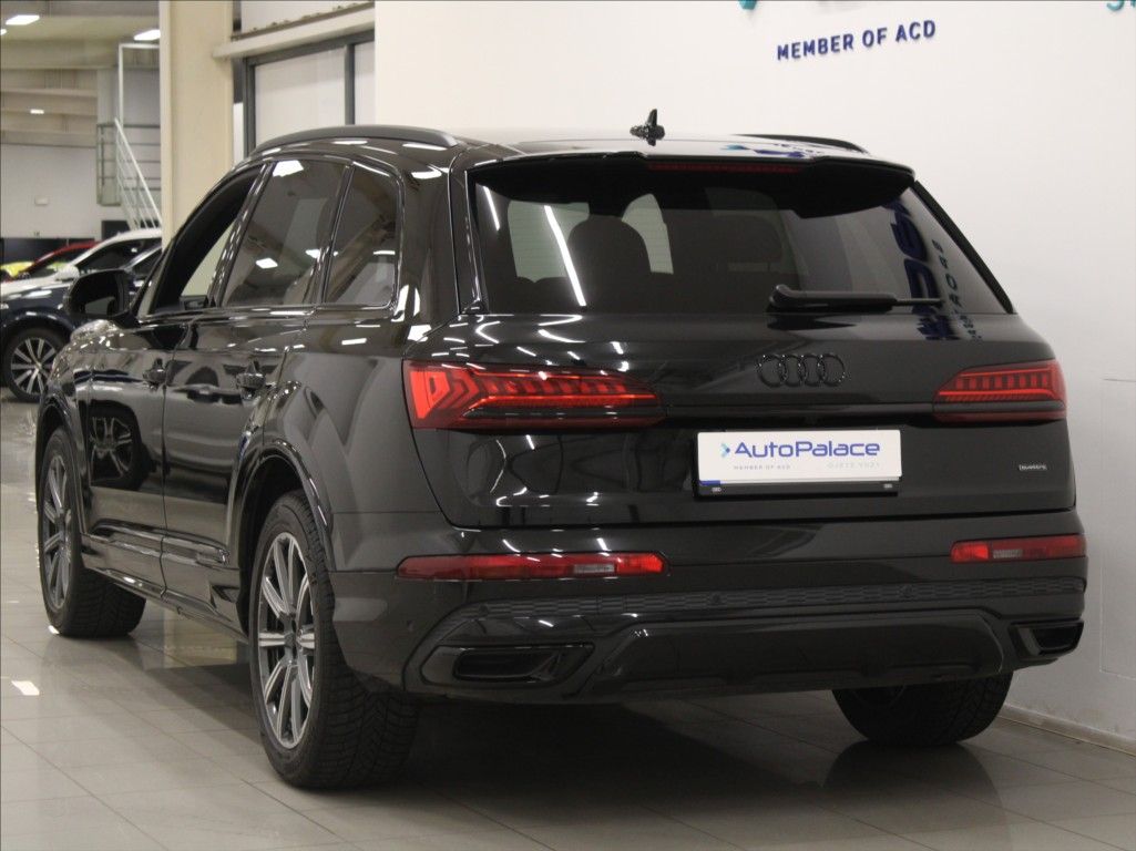 Audi Q7, 3,0 50TDi Q. S-Line VZDUCH ČR - fotka 3