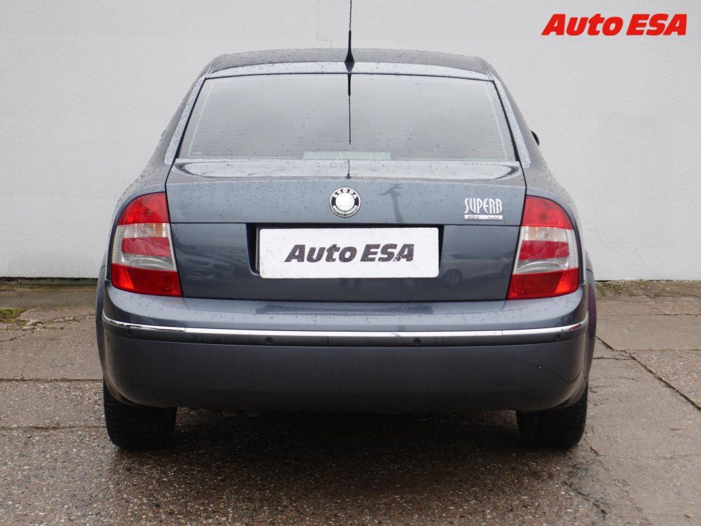 Škoda Superb, 1.8 T,2.maj,AC,park.čidla - fotka 5