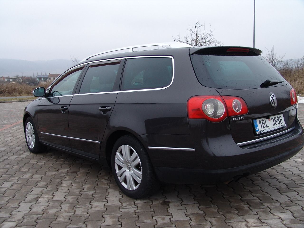 Volkswagen Passat Variant, 2.0 TDi 103 KW bez DPF - fotka 6