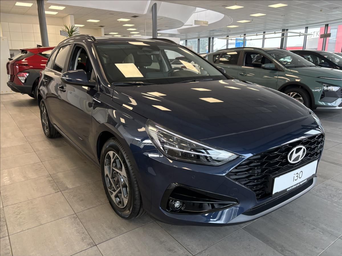 Hyundai i30, 1,0 74 kW 7 st.DCT STYLE - fotka 6