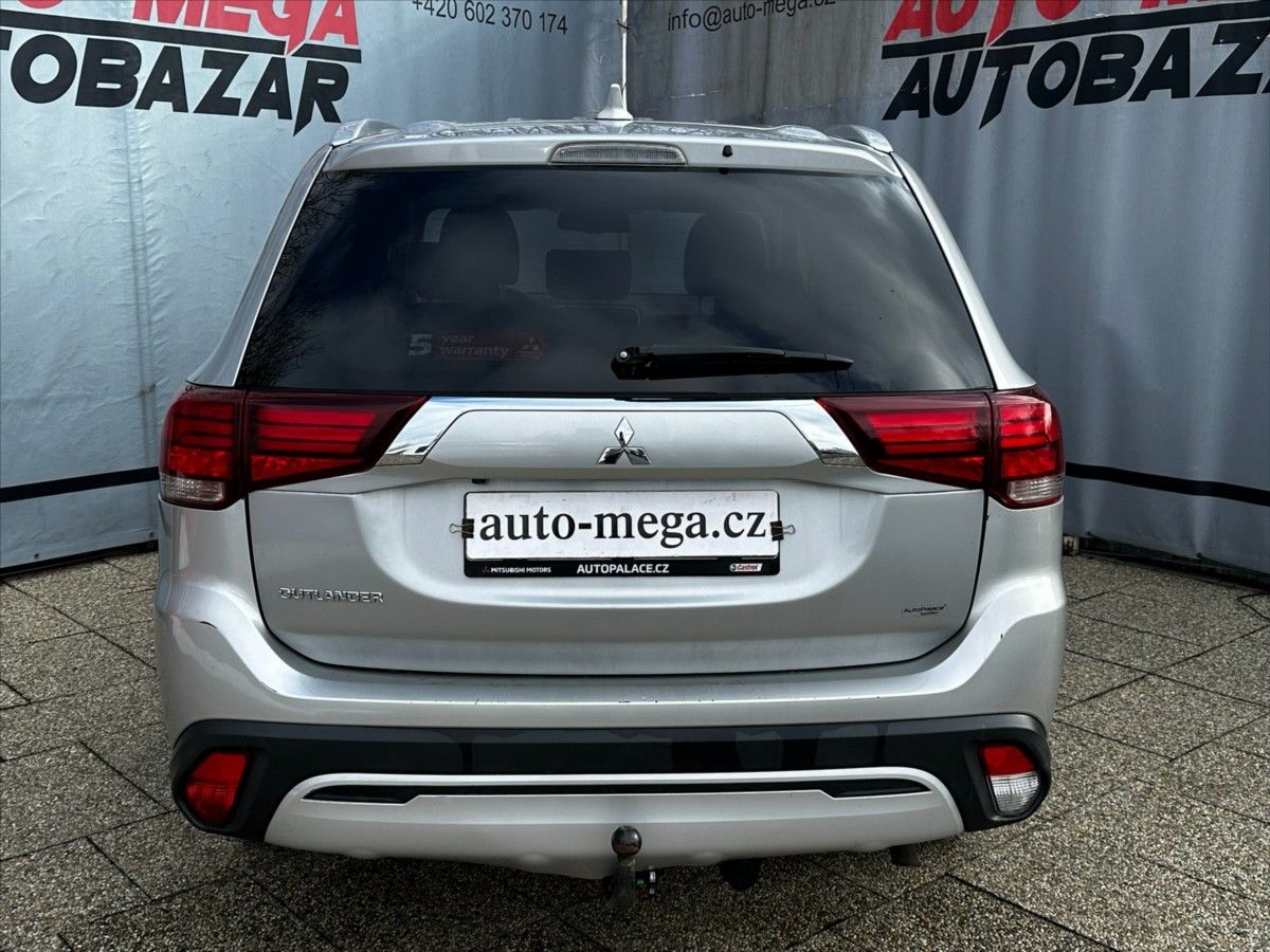 Mitsubishi Outlander, 2,0 MIVEC, CZ, 1.majitel, DPH! - fotka 5