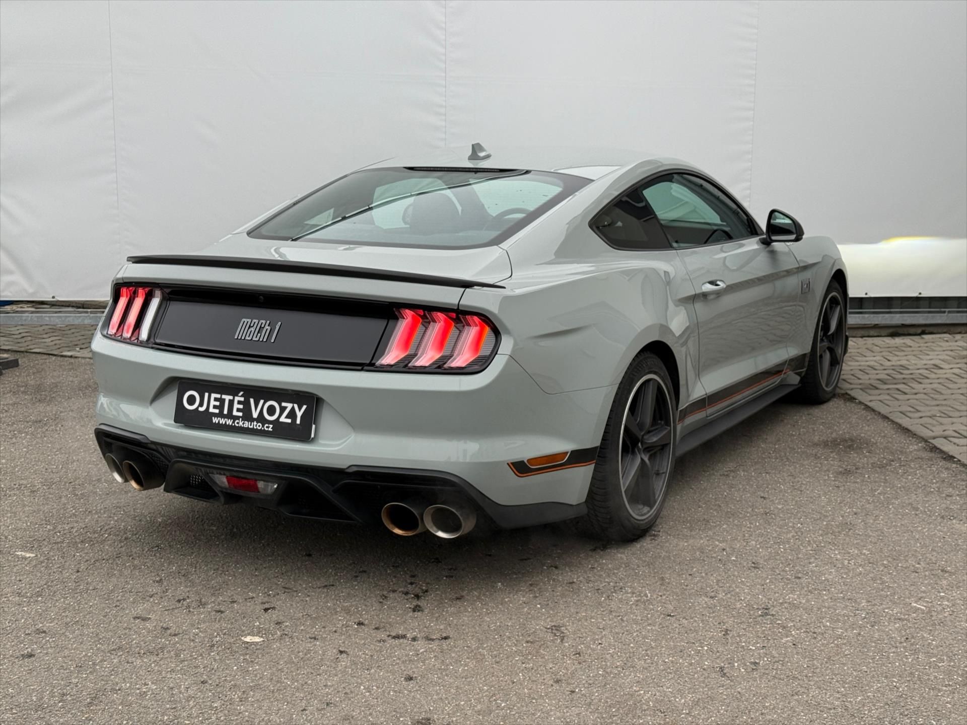 Ford Mustang, 5,0 Mach 1 - fotka 6