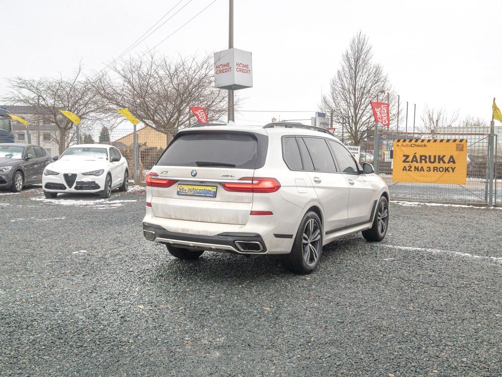 BMW X7, ČR 3.0i 250KW 7sed – INDIVIDUÁ - fotka 5