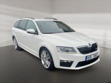 2,0 TDI RS DSG  Cebia