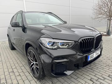 xDrive30d M Paket Max. výbava!