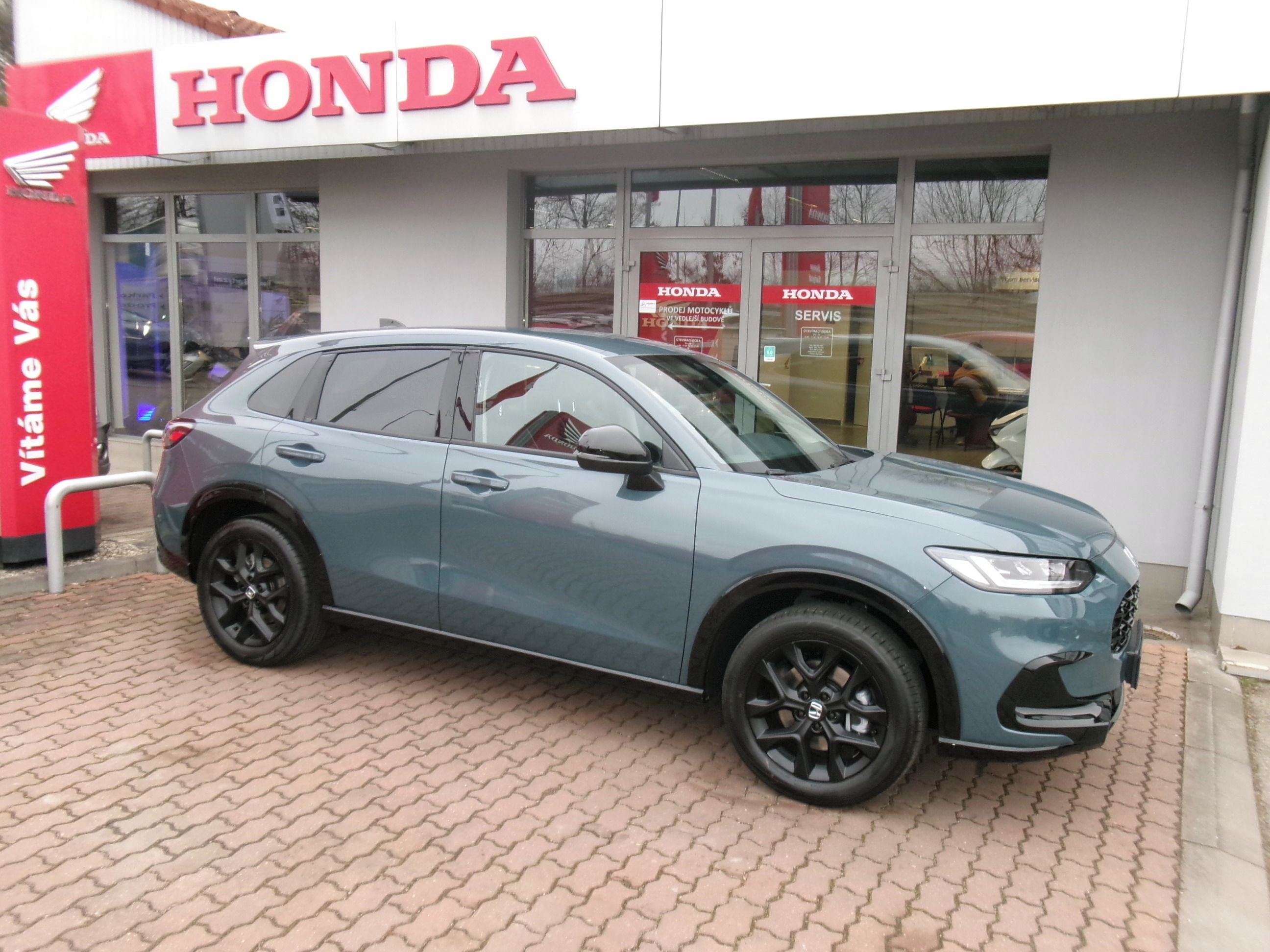 Honda ZR-V, 2.0e:HEV SPORT PLUS 26 - fotka 3