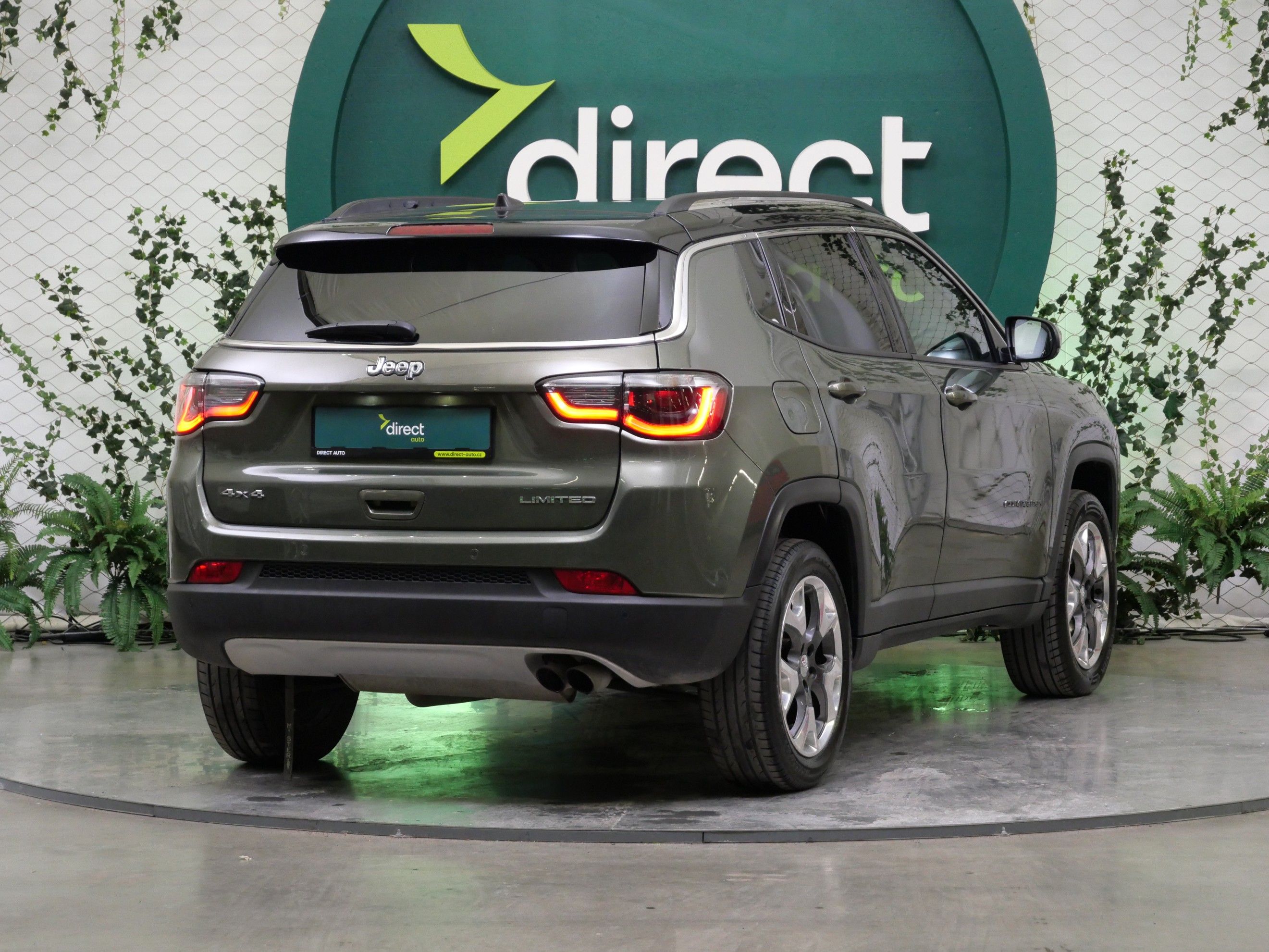Jeep Compass, 1.4 MultiAir 125kW 4WD Limited - fotka 2