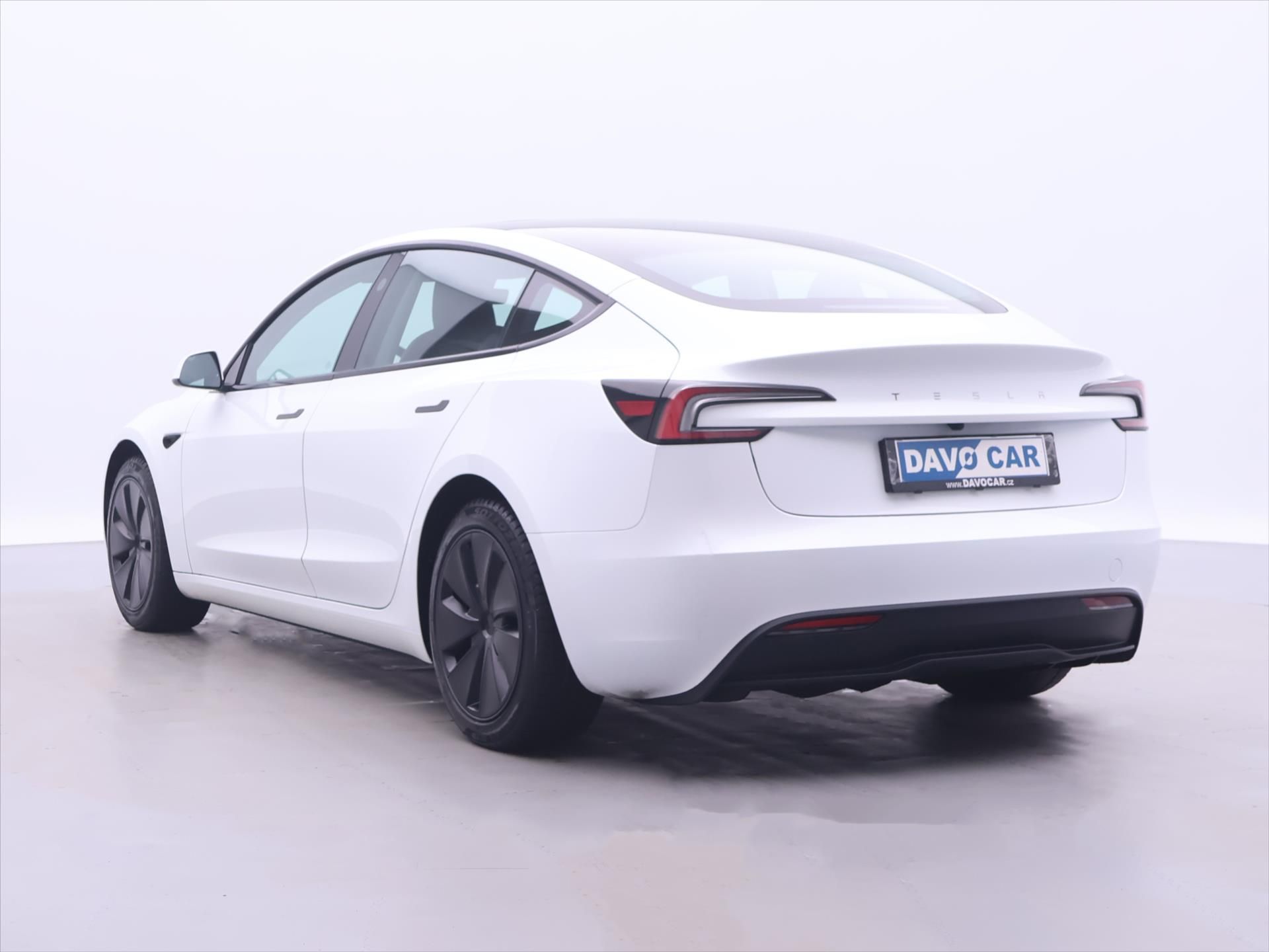 Tesla Model 3, Highland SR RWD 1.Maj. 94% - fotka 5