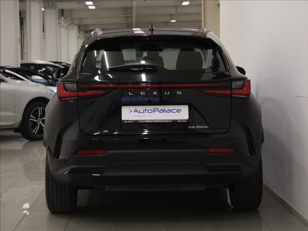 Lexus NX 350h, 2,5 Hybrid Comfort TOP 29tkm. - fotka 4