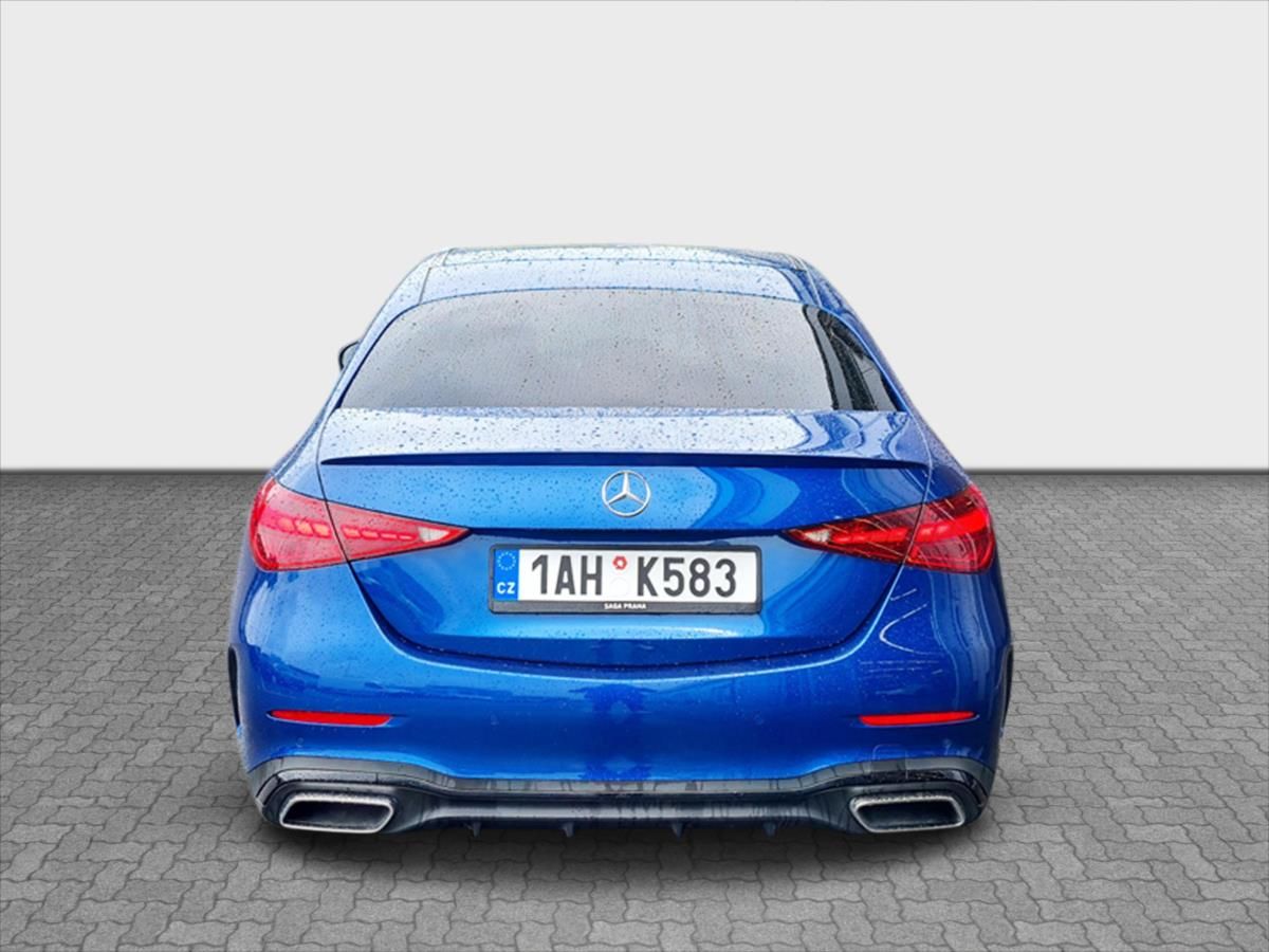Mercedes-Benz Třídy C, C 220d 4MATIC AMG Style Editio - fotka 4